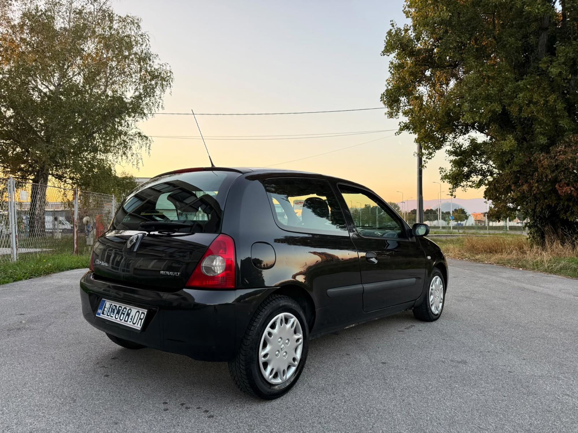Renault clio storia, fotografija 3