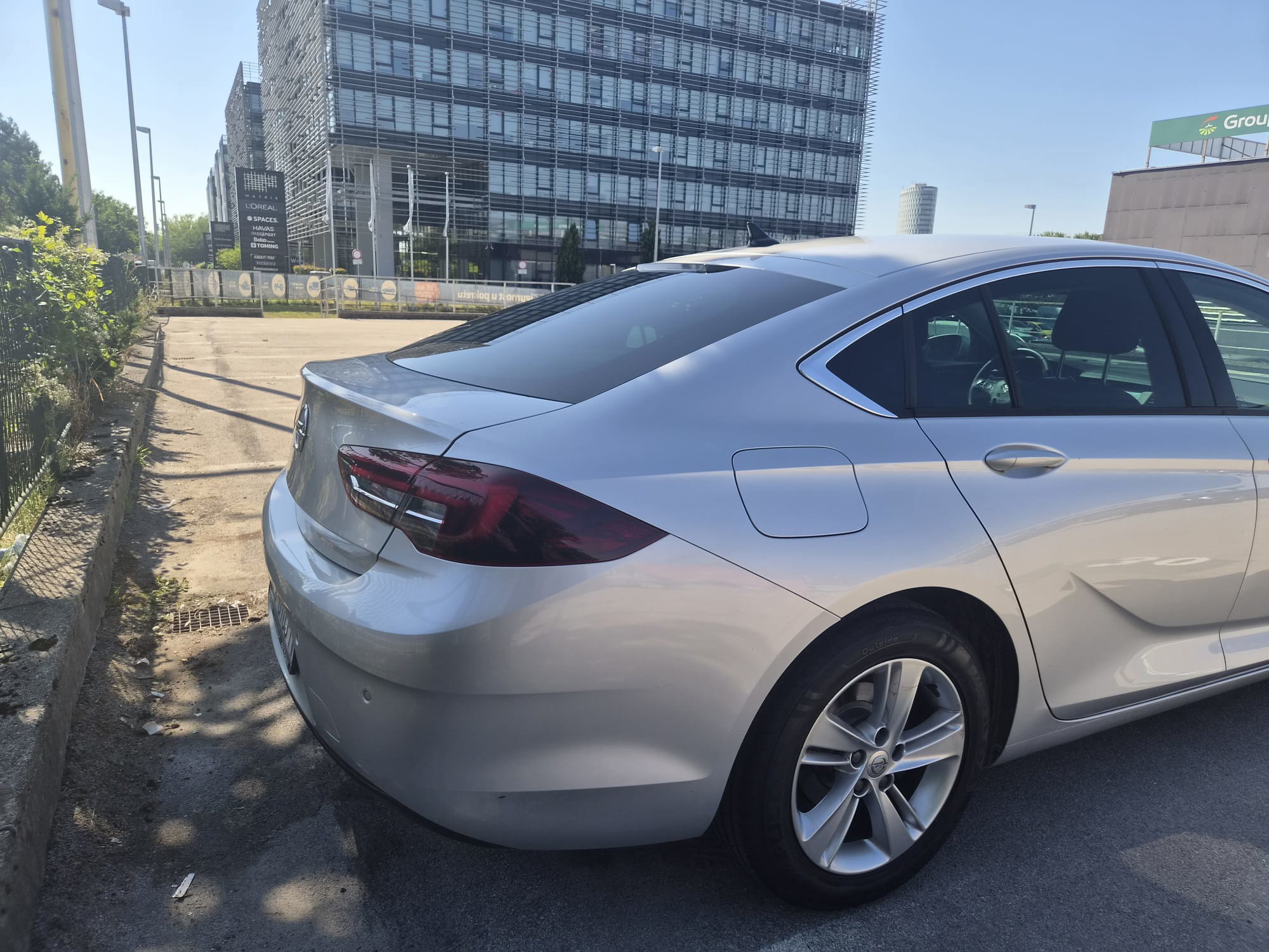 Opel Insignia 1,6 CDTI, fotografija 2