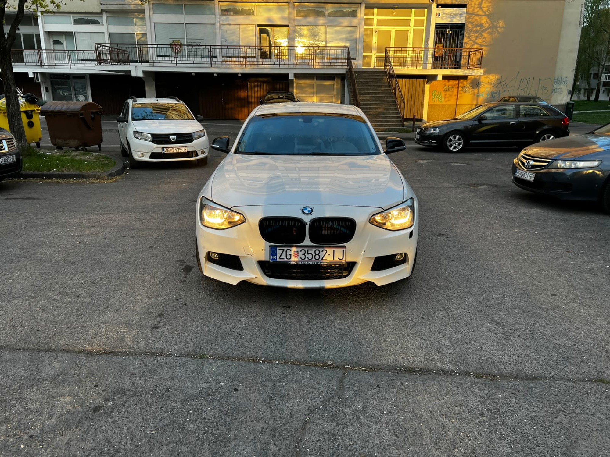 BMW 118D 105 kw 2012. *VIKEND CIJENA*, fotografija 3