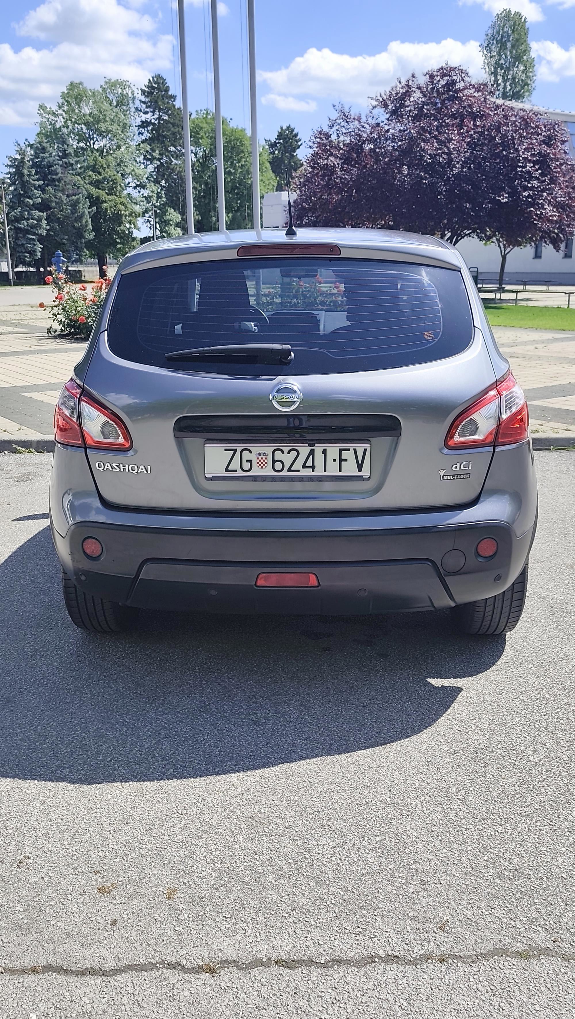 PRODAJE SE NISSAN QASHQAI 1.5 dCi 110 ks, fotografija 3
