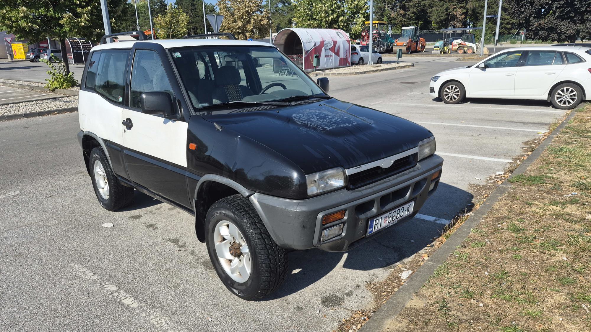 FORD Maverich Apache 2.7 TD - (Nissan Terrano II 2,7 TD SE), pogled izvana - slika 2