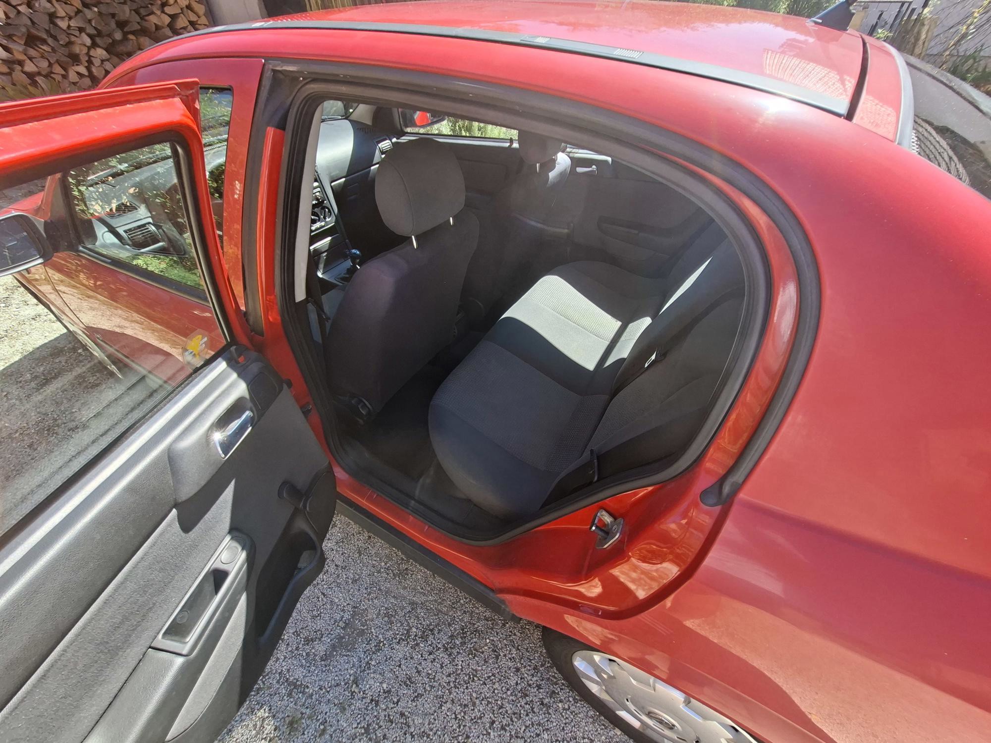 OPEL ASTRA 1.4, fotografija 2