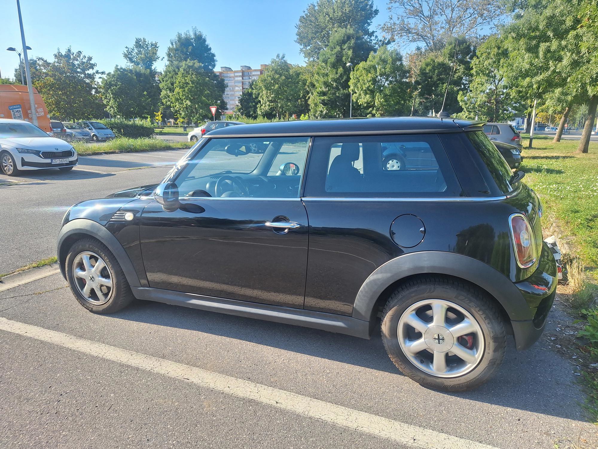 Mini one D, fotografija 2