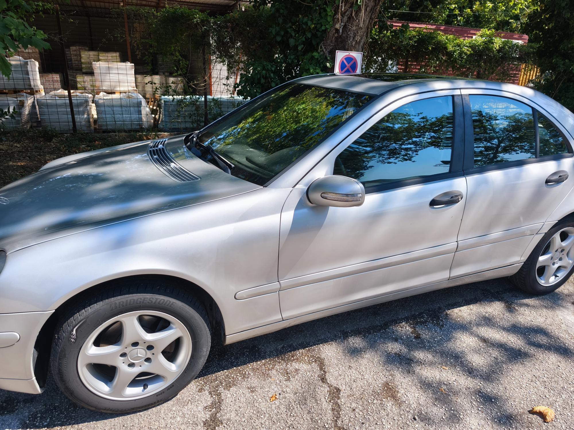 Mercedes-Benz C-Klasa 2002. god, automatski mjenjač, kožna sjedala, fotografija 3