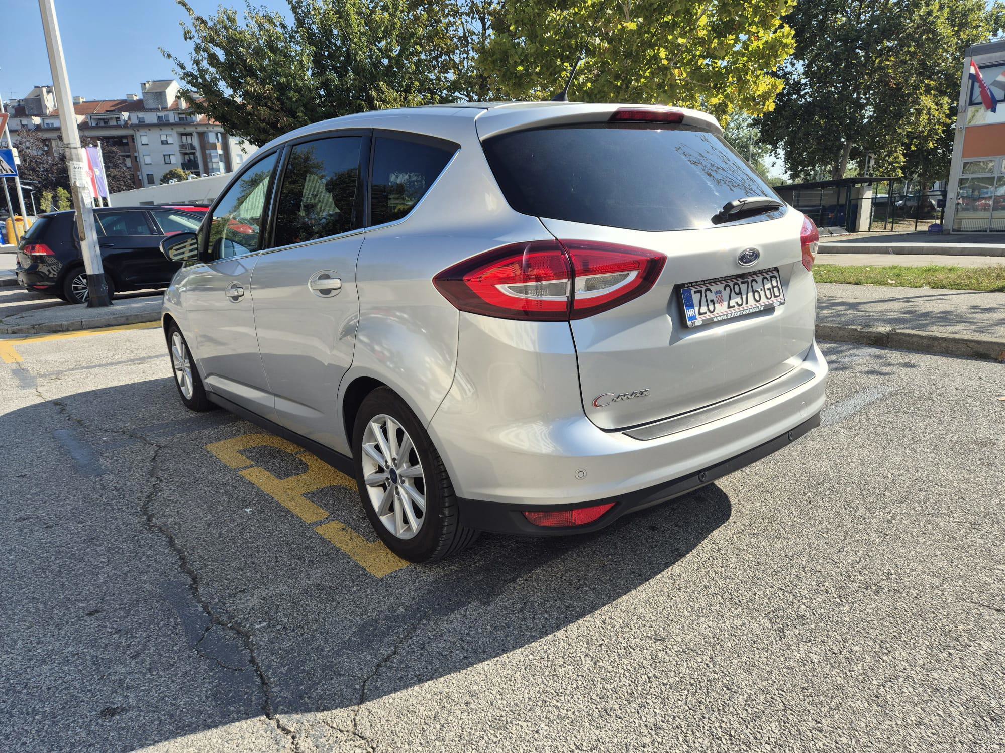 Ford C-Max 2.0 TDCi, fotografija 3
