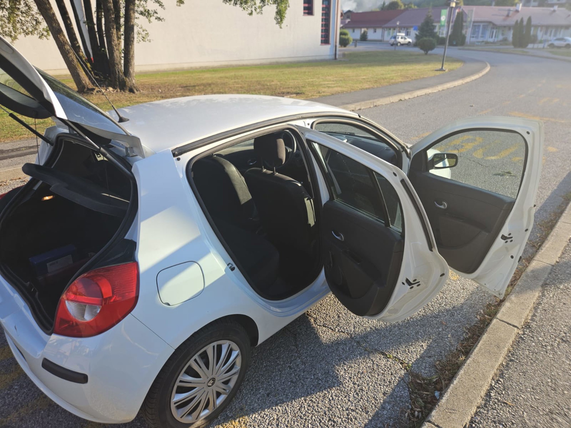 Renault Clio, fotografija 4