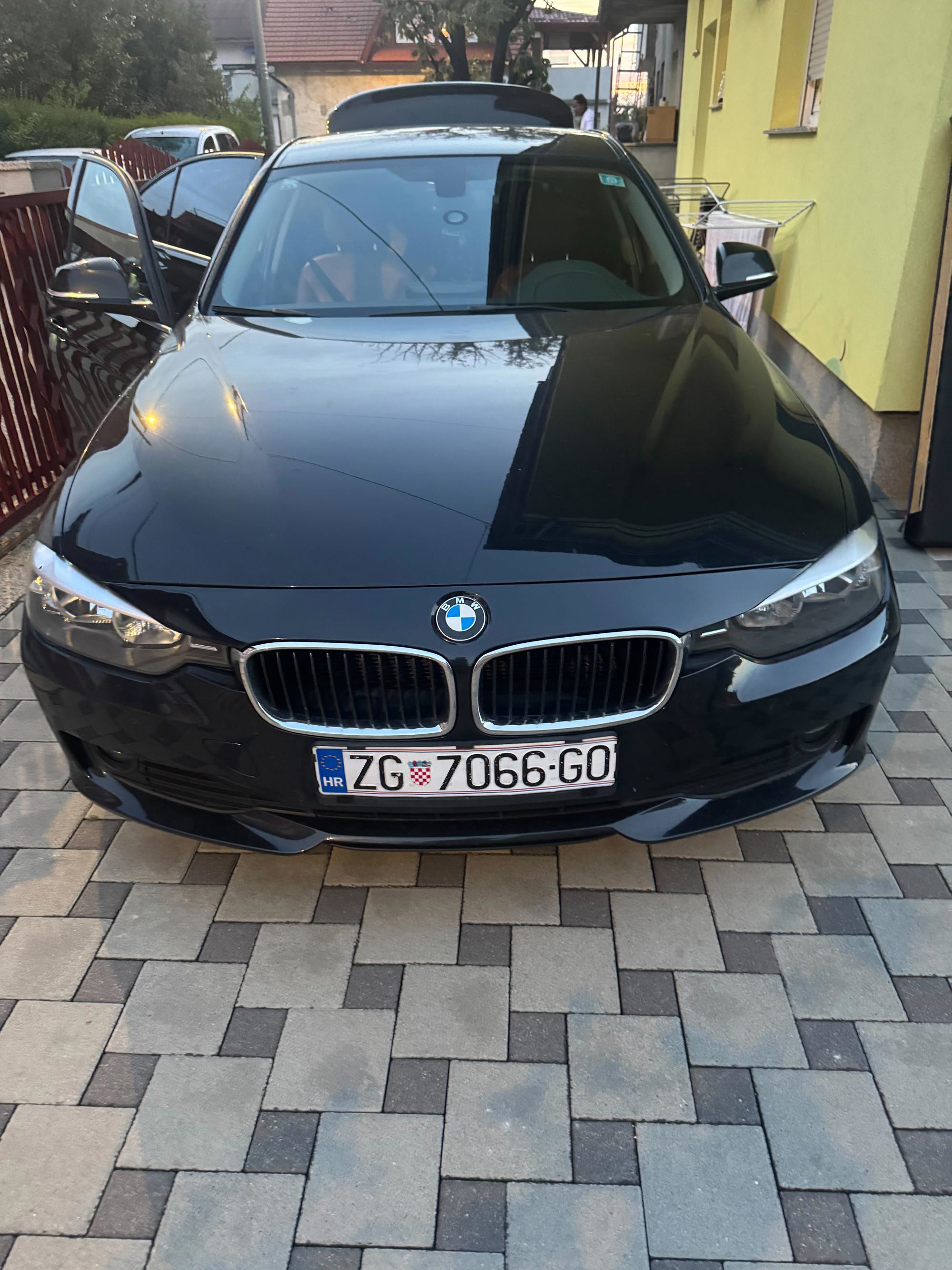 BMW 318d F30 2013, koža, zamijenjen lanac i remen, reg. do 03/2027, fotografija 1
