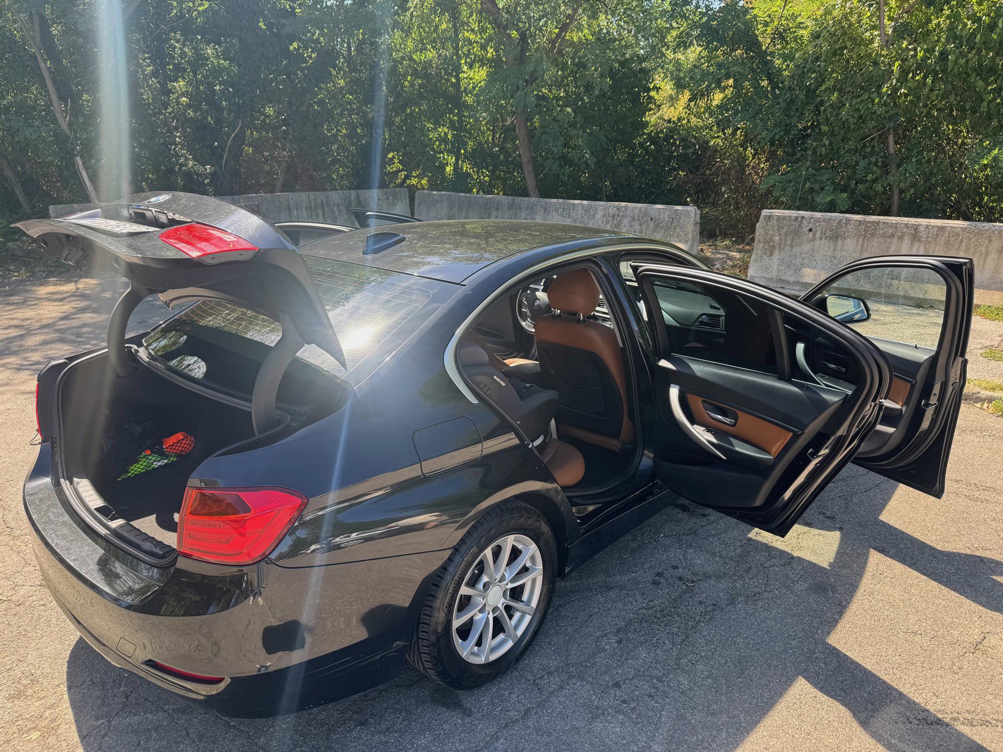 BMW 318d F30 2013, koža, zamijenjen lanac i remen, reg. do 03/2027, fotografija 10