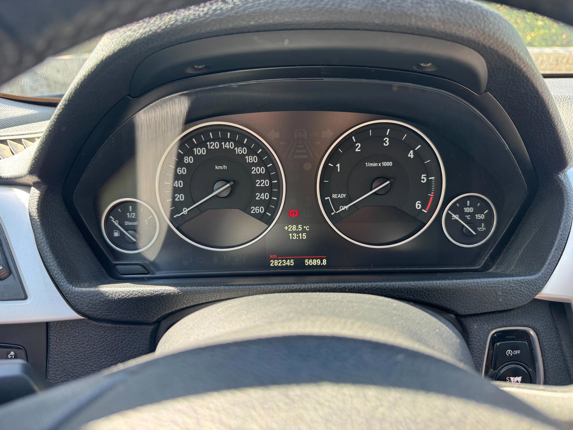 BMW 318d F30 2013, koža, zamijenjen lanac i remen, reg. do 03/2027, fotografija 13