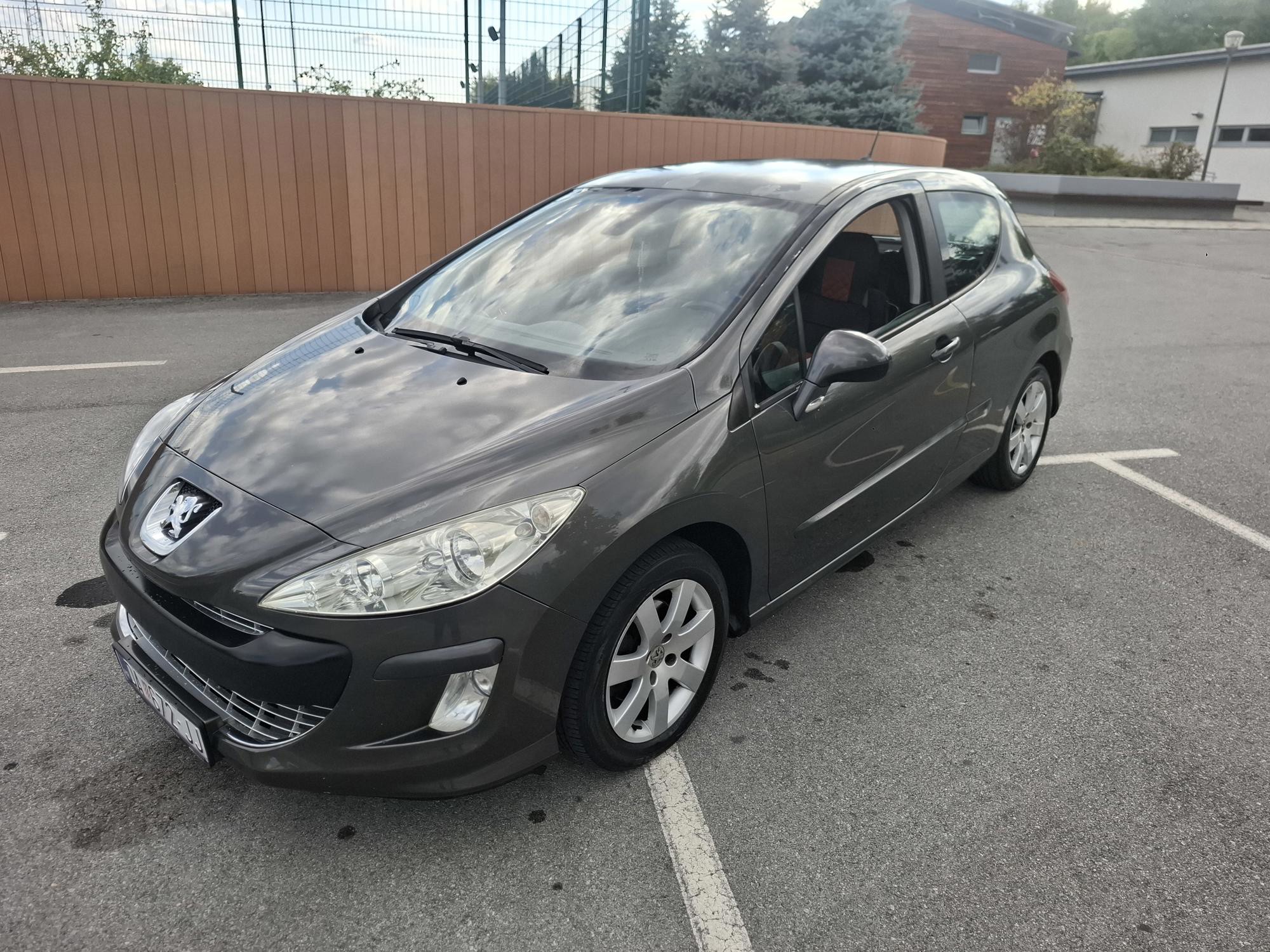 Peugeot 308, fotografija 3