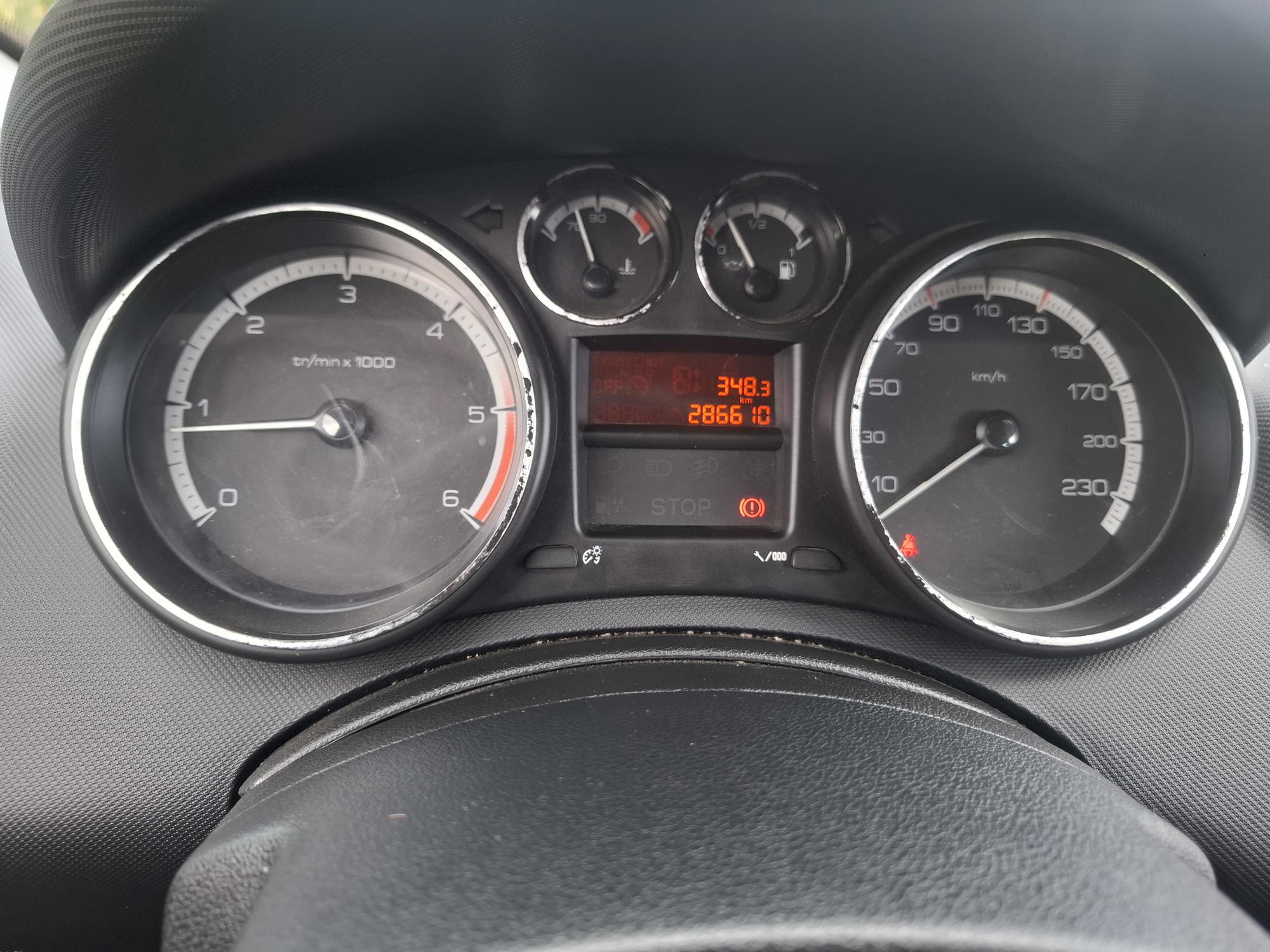 Peugeot 308, fotografija 10