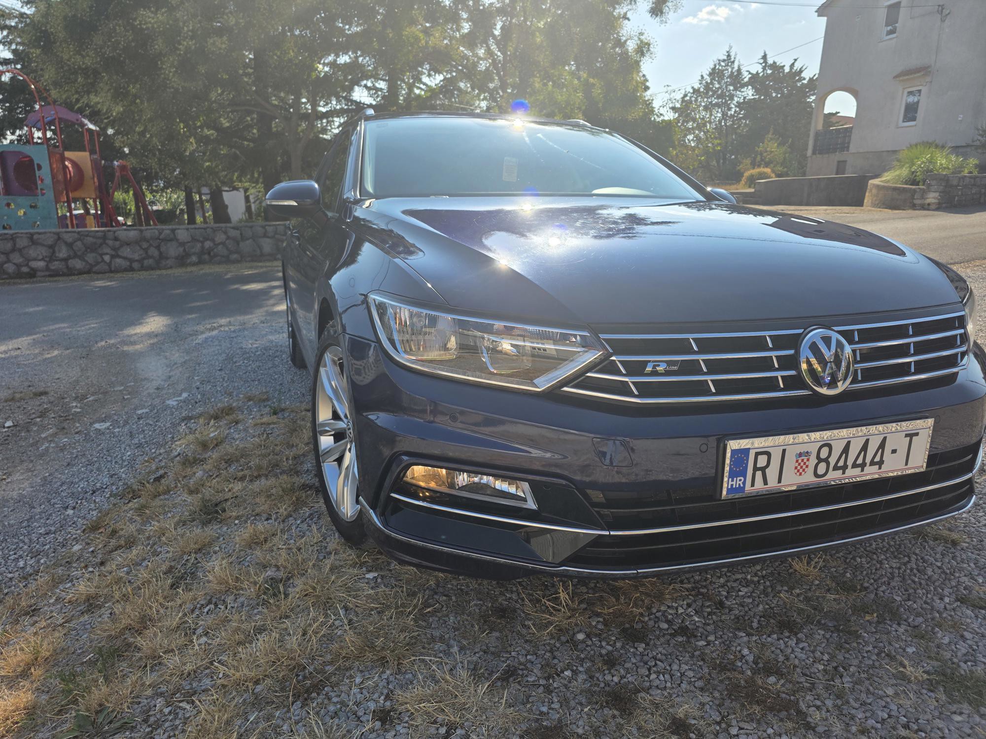 PASSAT VARIANT 2,0 TDI BLUE MOTION, fotografija 3