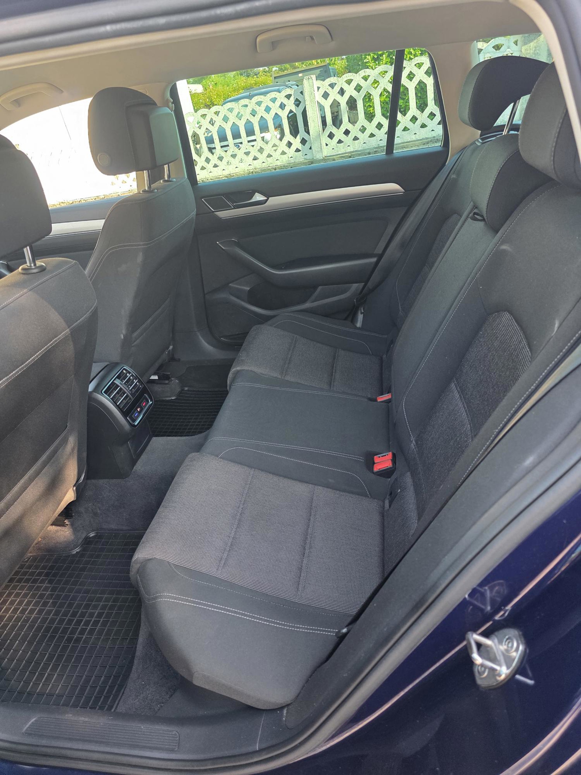 PASSAT VARIANT 2,0 TDI BLUE MOTION, fotografija 8