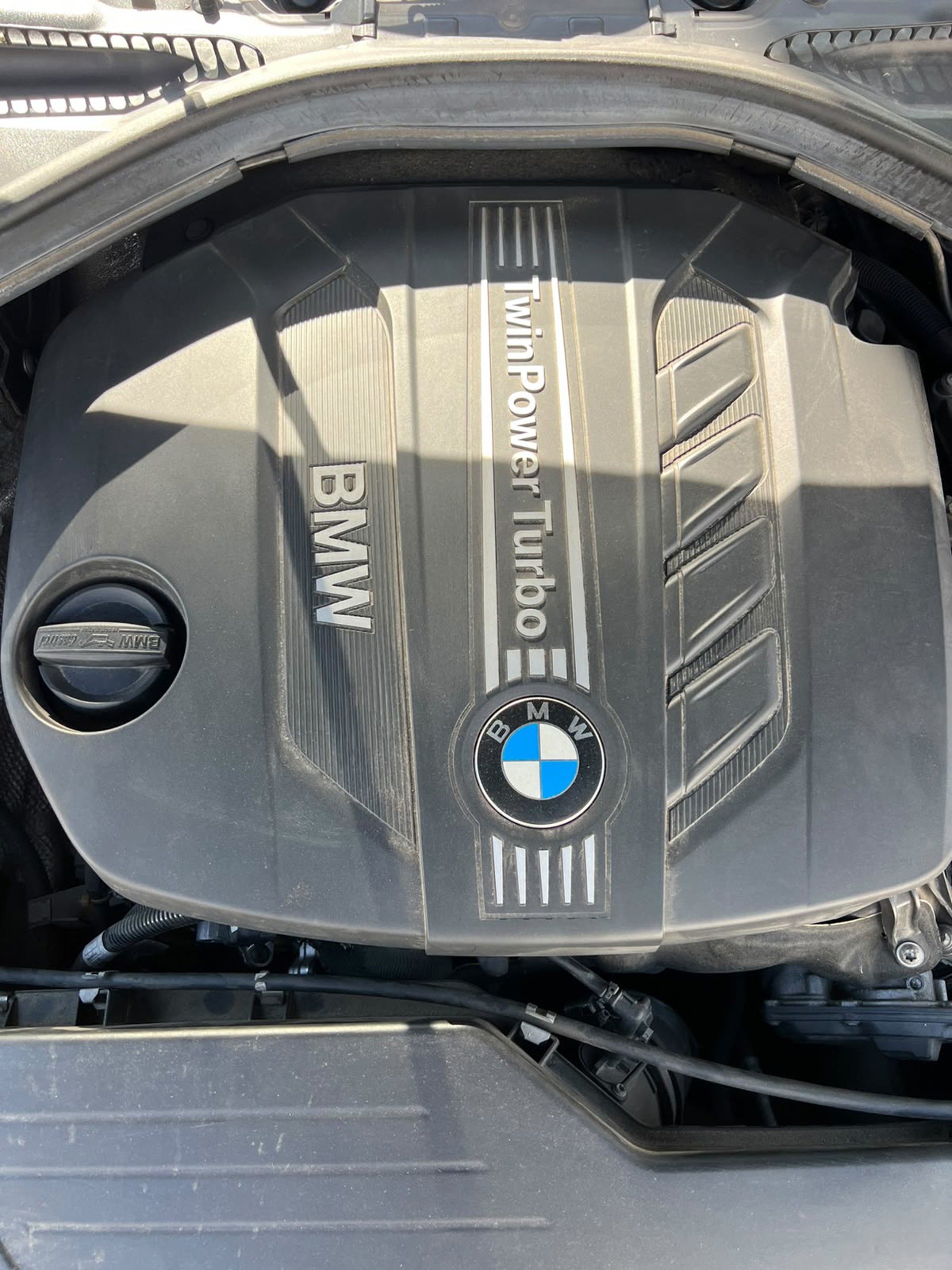 BMW 320d F30 Luxury automatic + 4 alufelge i zimske gume extra, fotografija 14