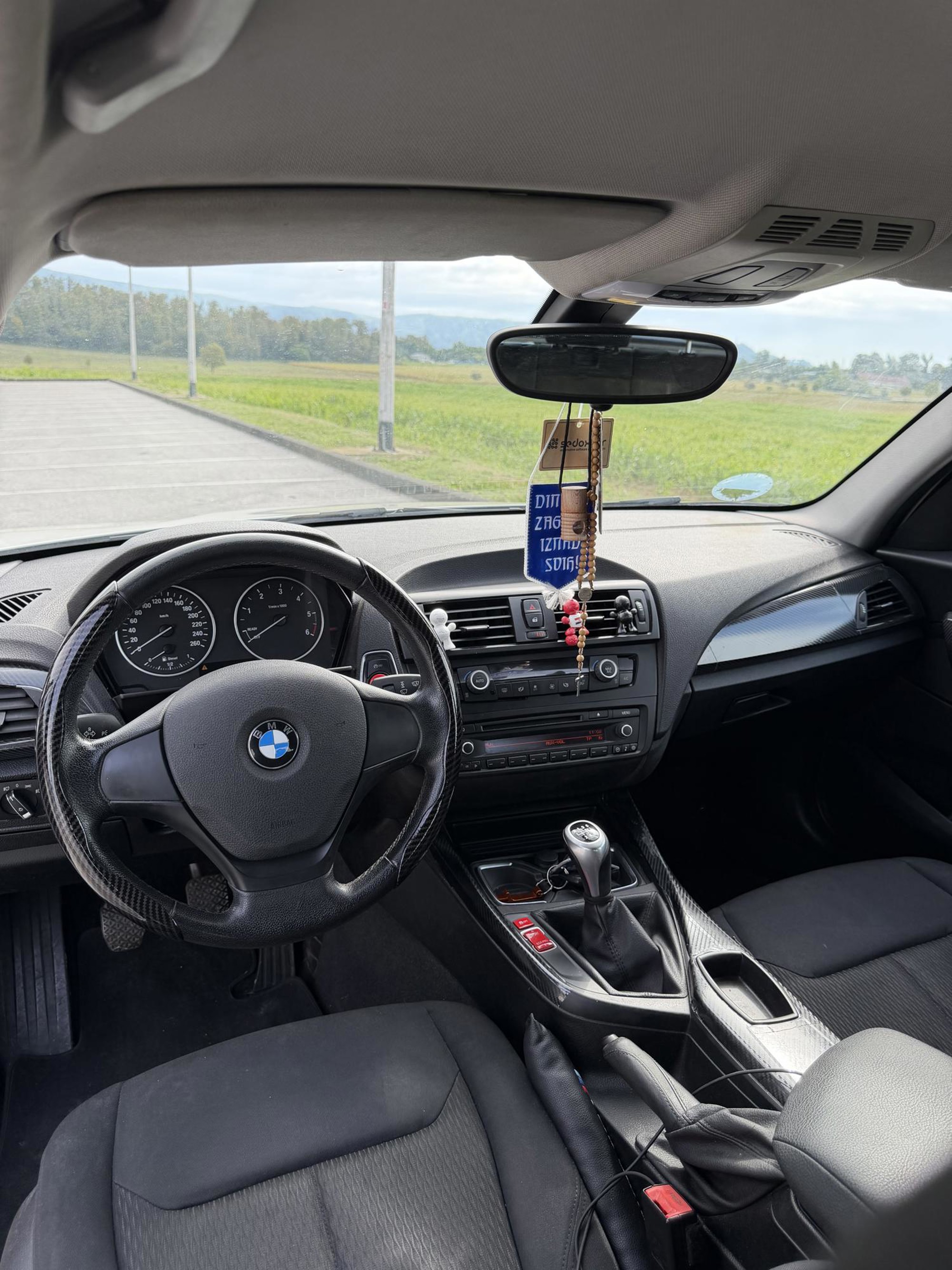 Bmw serija 1, pogled izvana - slika 2