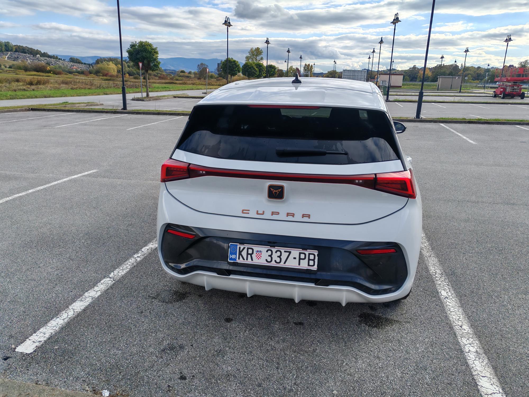 CUPRA BORN 58/150KW, fotografija 4