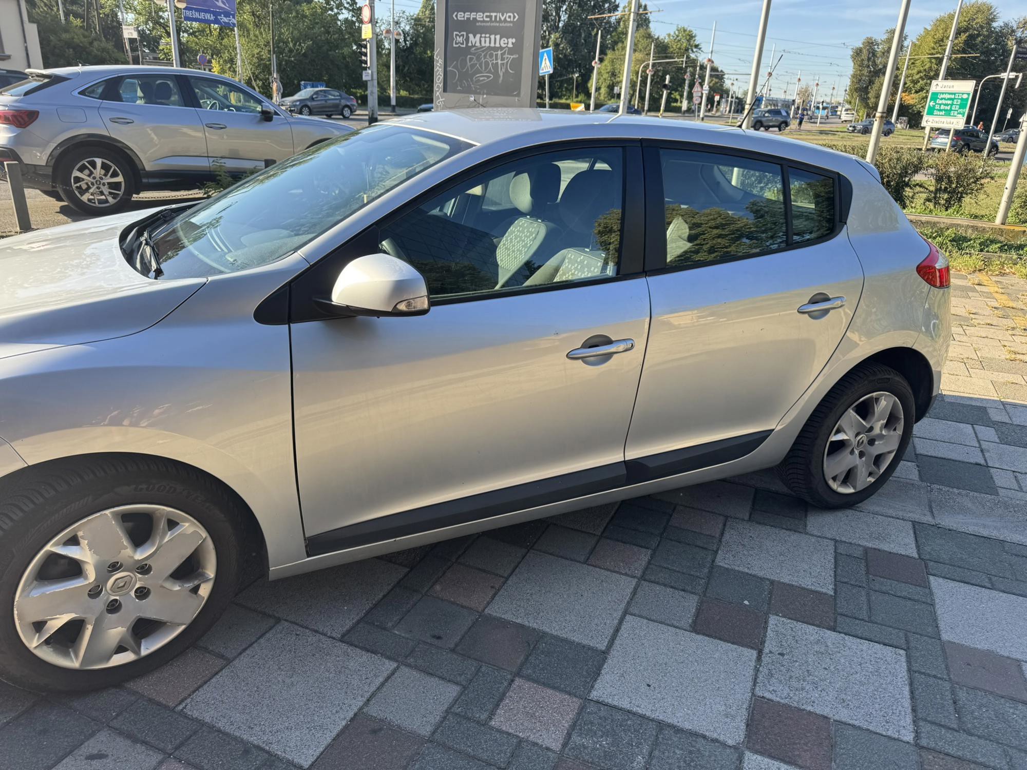 Renault Mégane 1.5 dCI 2012, fotografija 2