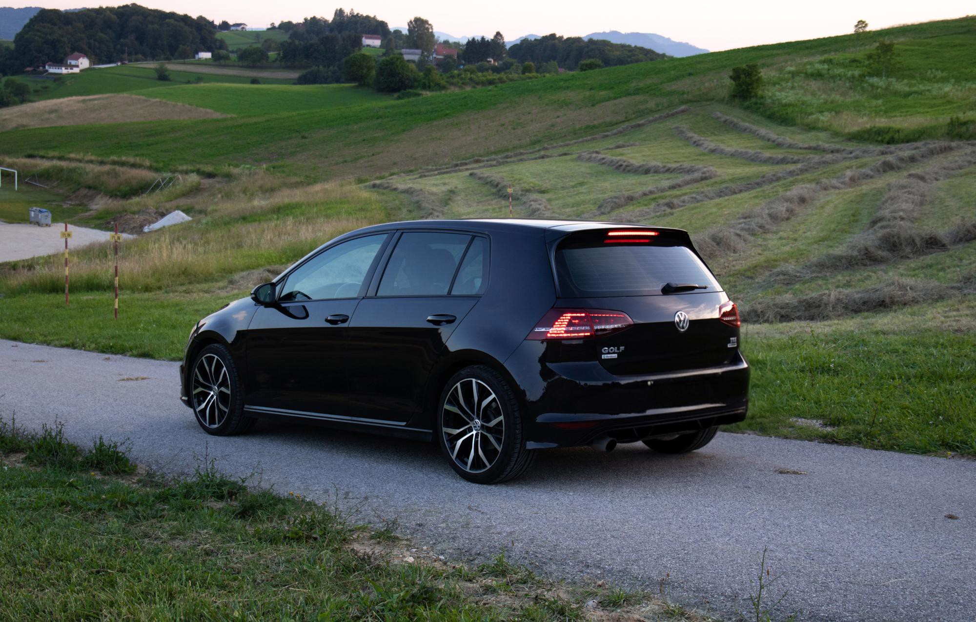 VW Golf 7 1.6 TDI BMT R-Line, fotografija 4