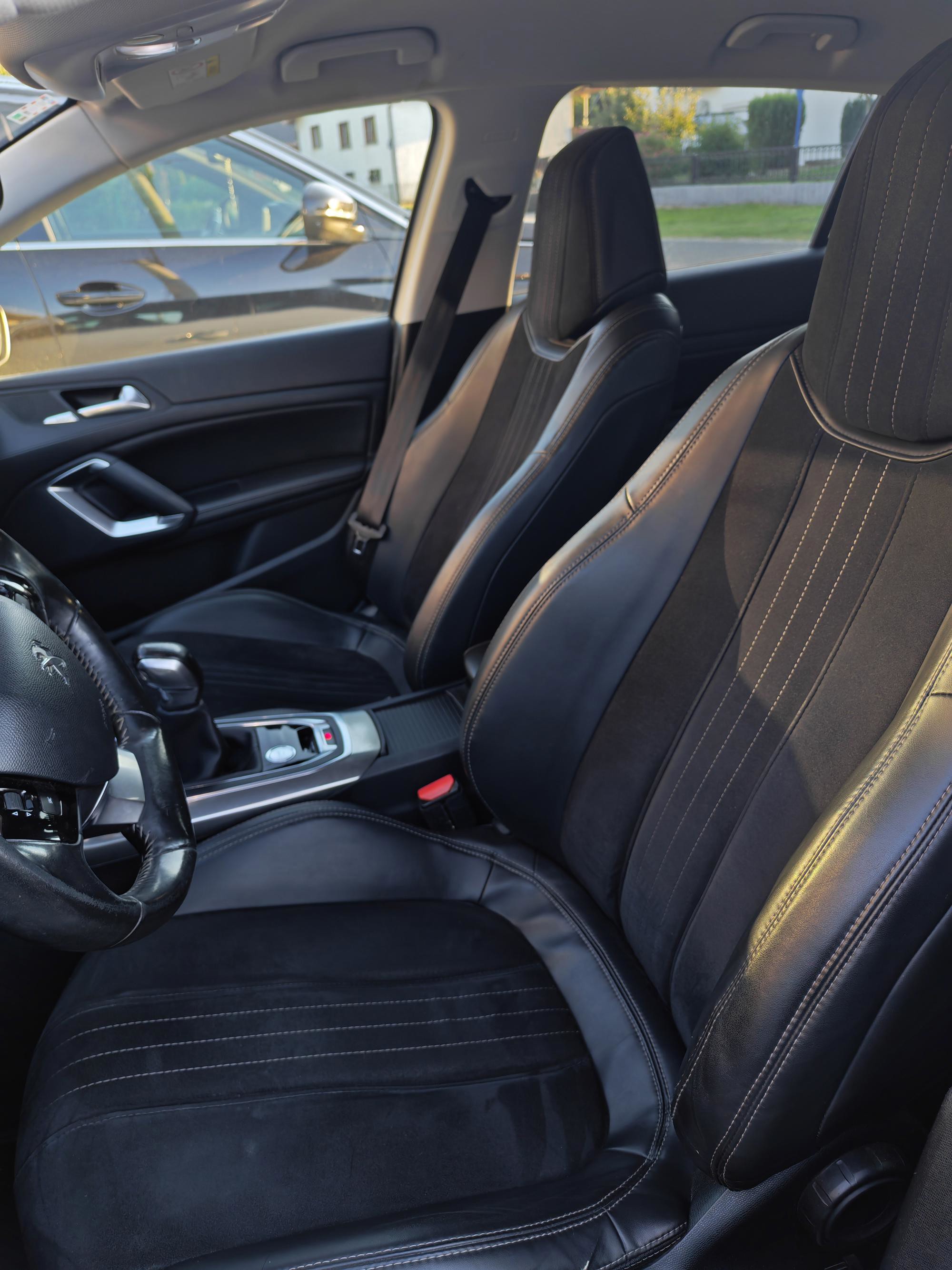 Peugeot 308 1.6 HDi Allure FULL OPREMA | Alcantara | Keyless | NAVI | LED | Veliki servis, fotografija 3