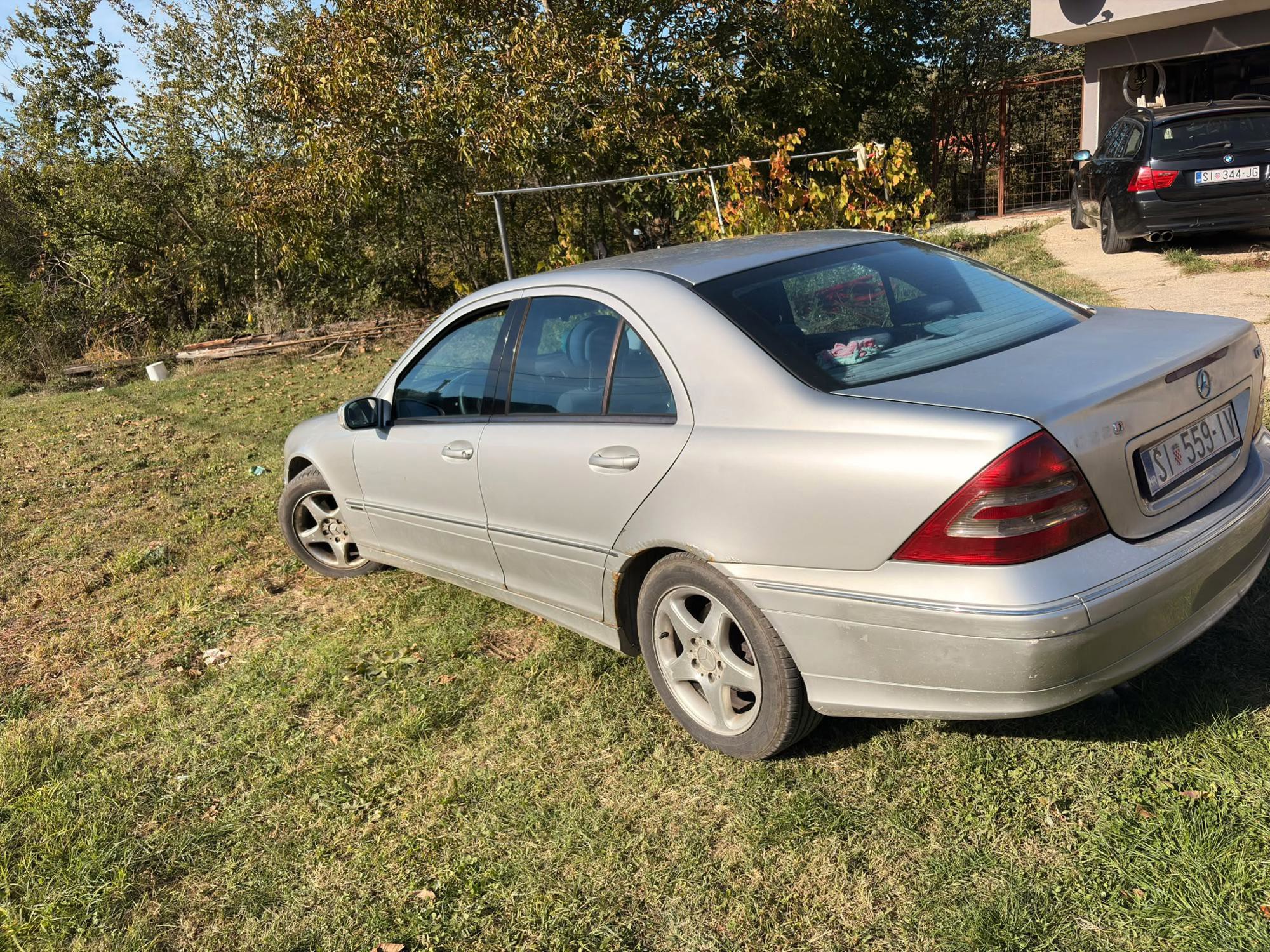 Mercedes w203, pogled izvana - slika 4