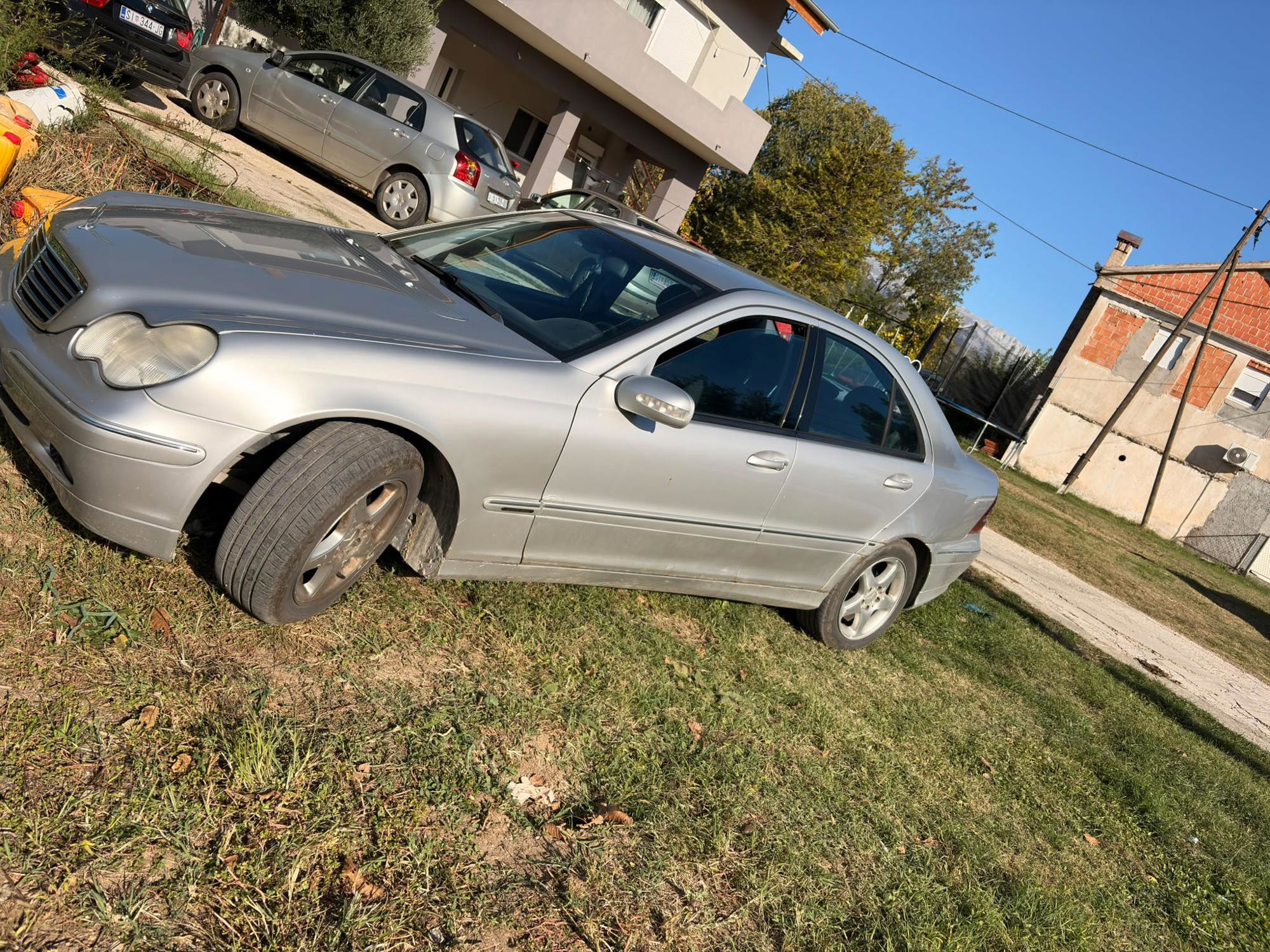 Mercedes w203, pogled izvana - slika 3