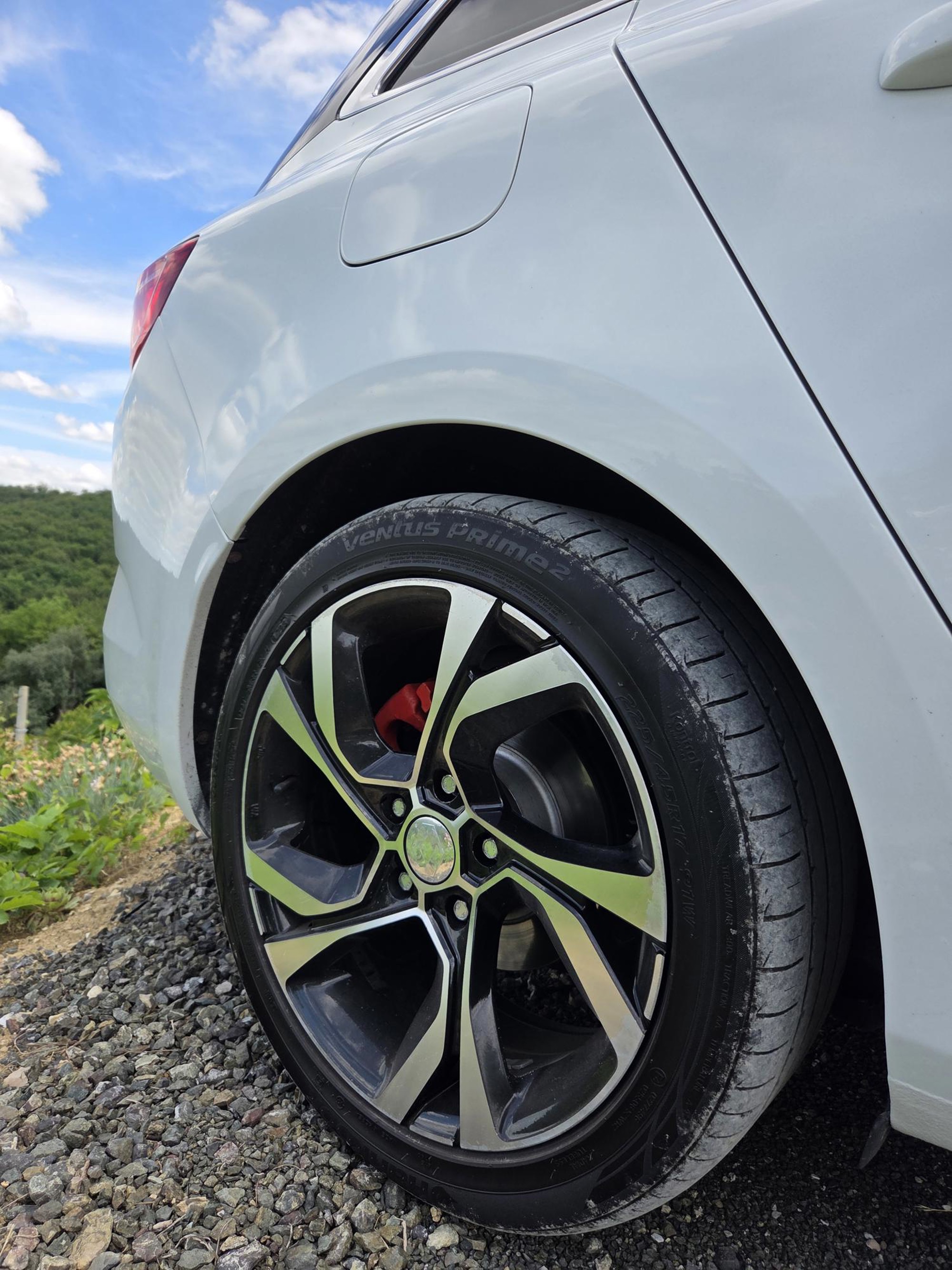 Renault Megane Grandtour 2017./2018.g, 1 vlasnik, alu naplatci, kuka, fotografija 2