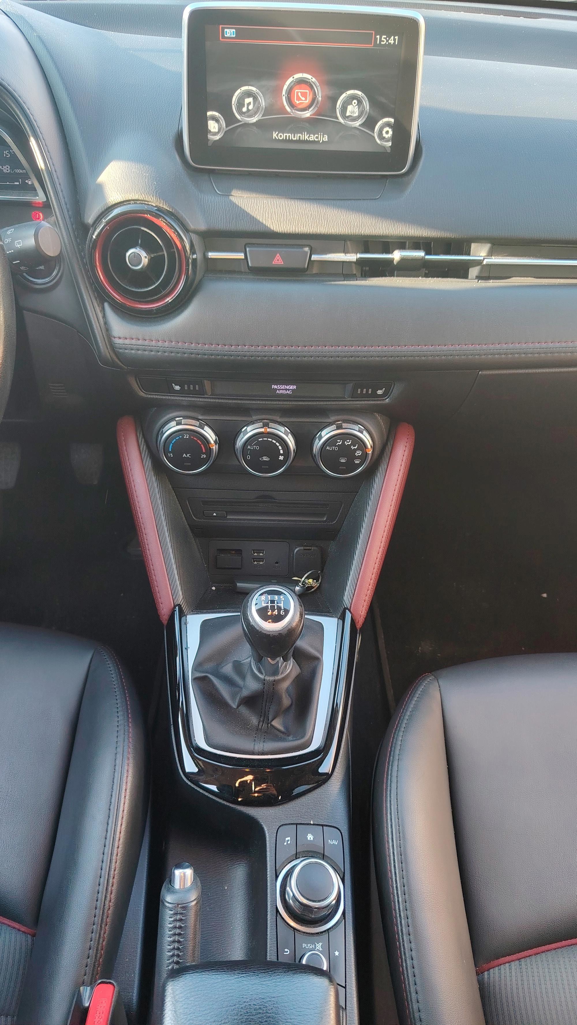 Mazda cx3, fotografija 5