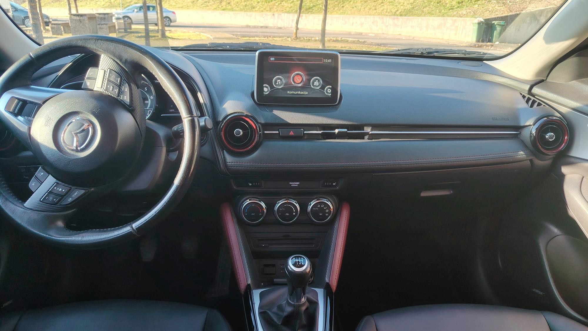Mazda cx3, fotografija 4