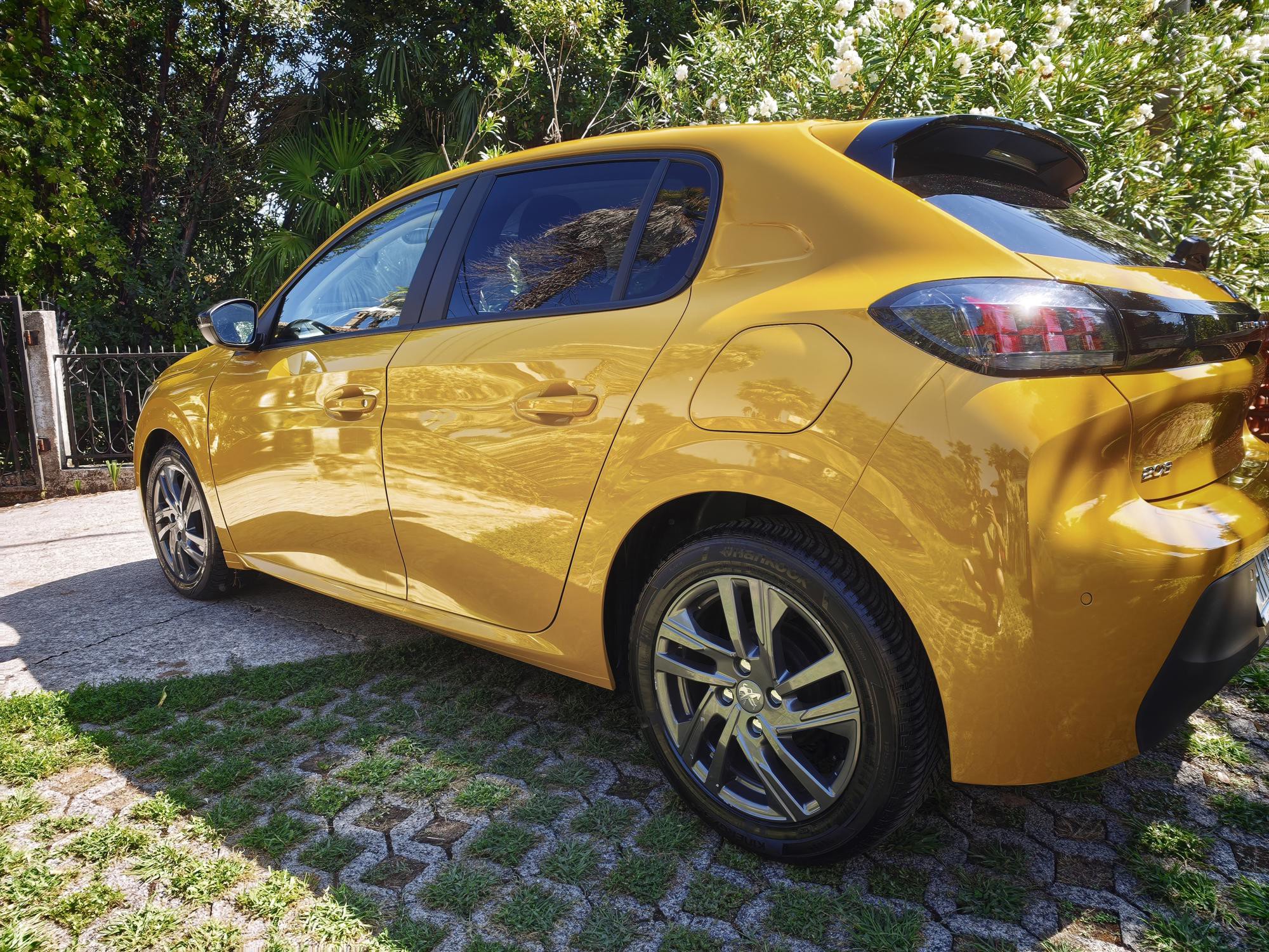 Peugeot 208 1.2 PureTech (75 KS) – 2022. g. – 84.075 km – Odlično stanje!, fotografija 4