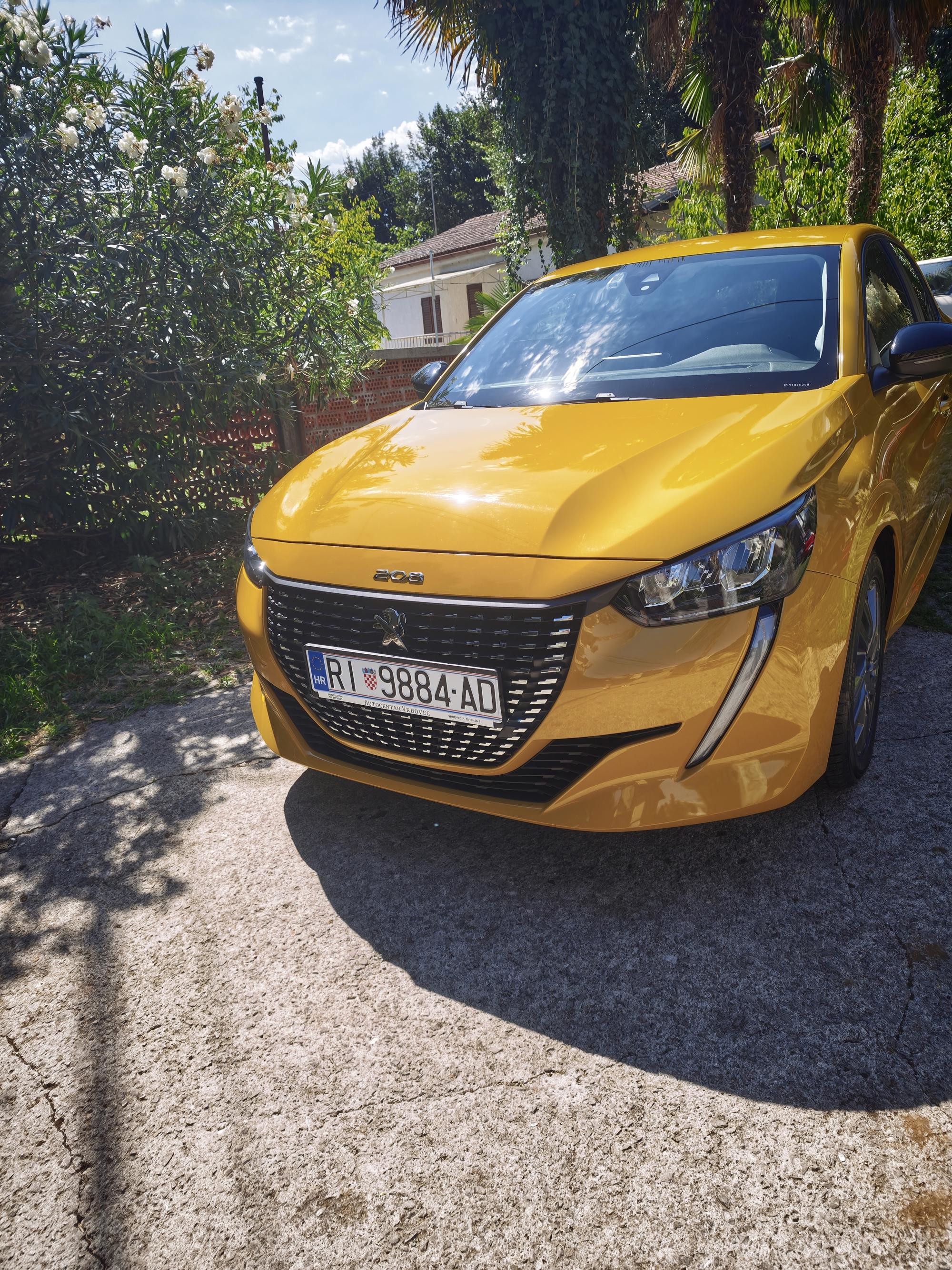 Peugeot 208 1.2 PureTech (75 KS) – 2022. g. – 84.075 km – Odlično stanje!, fotografija 2