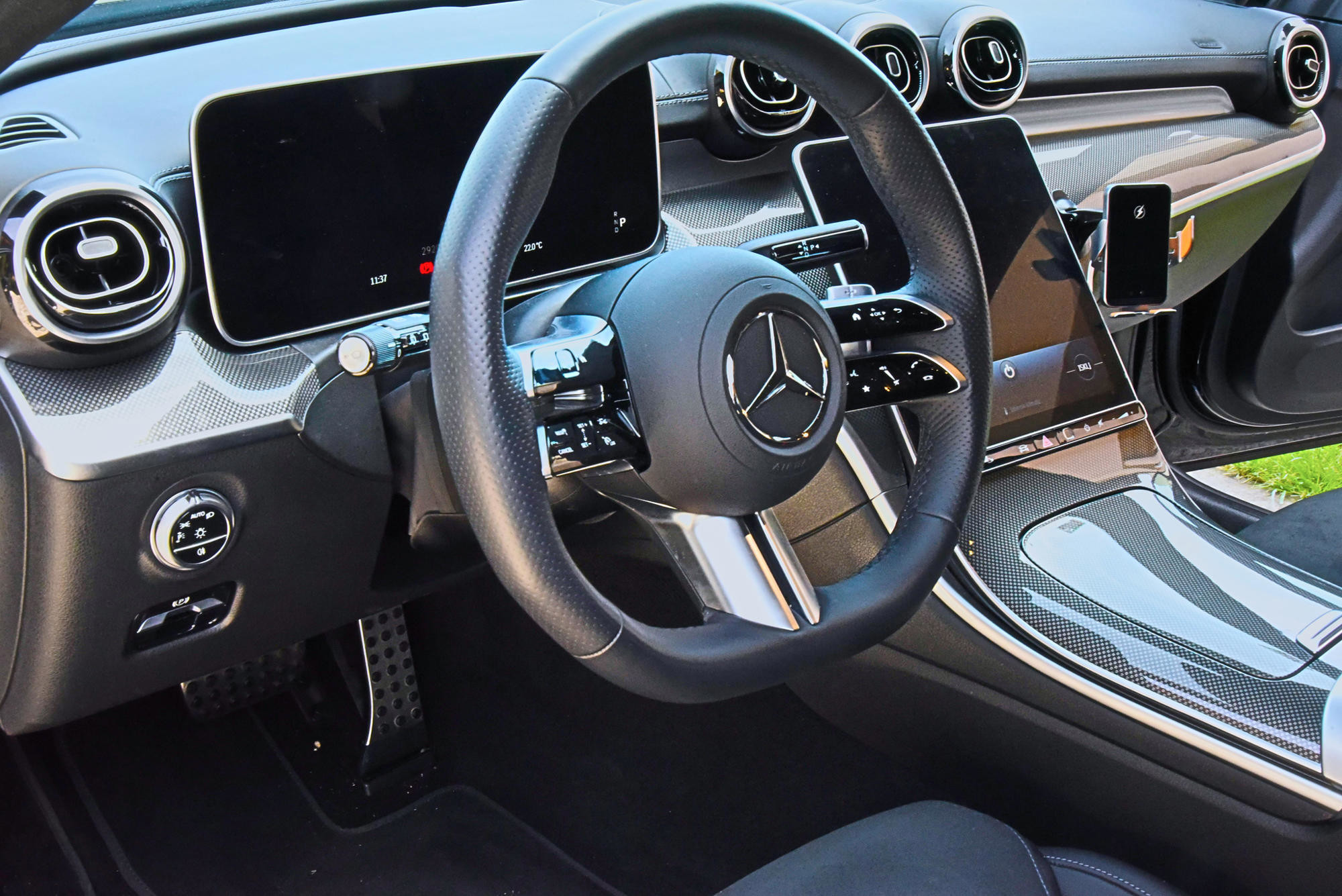 Mercedes C-klasa 220 d / Karavan / AMG / Gar. 3g / PDV / 220 KS, fotografija 2