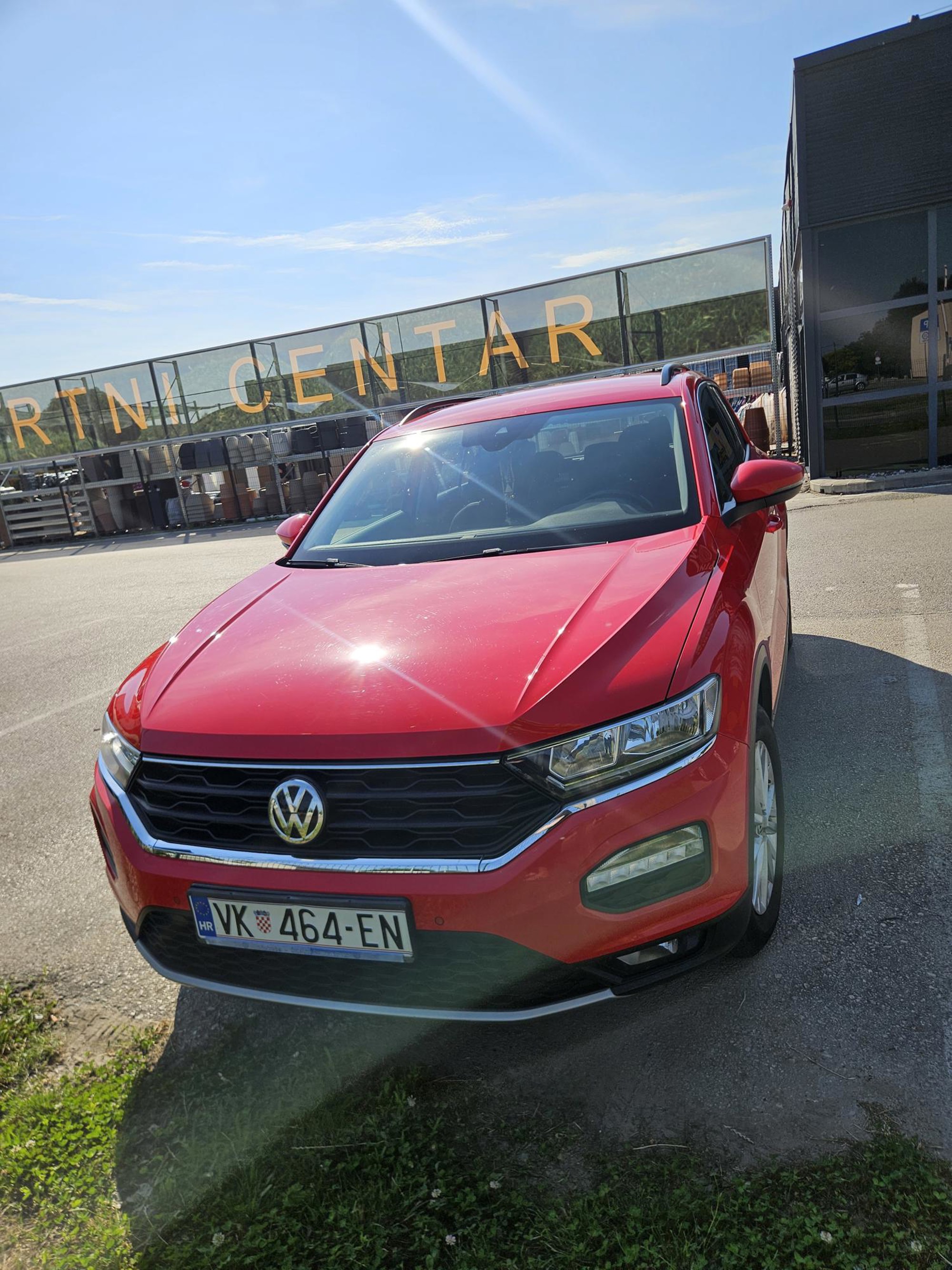 VW T-ROC, fotografija 1