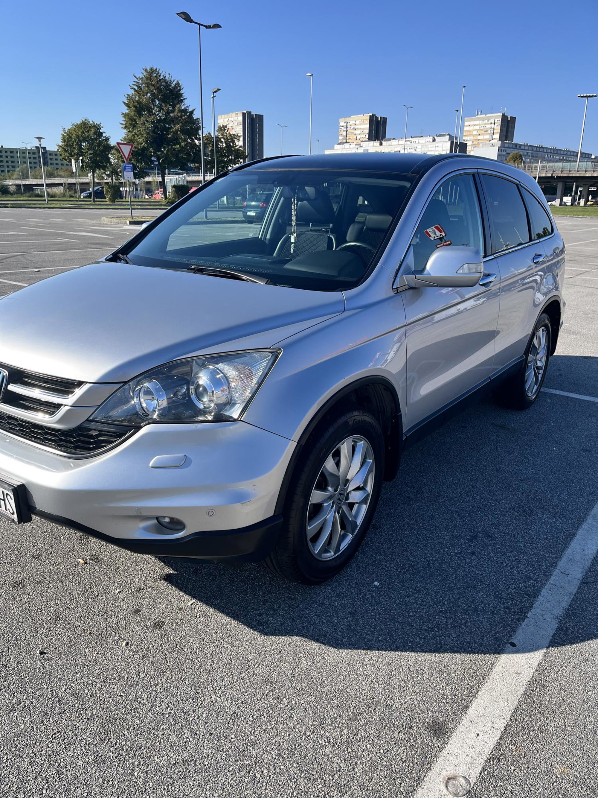Honda CR-V Executive 2012. god, 4x4, automatska klima, kompletna povijest, fotografija 2