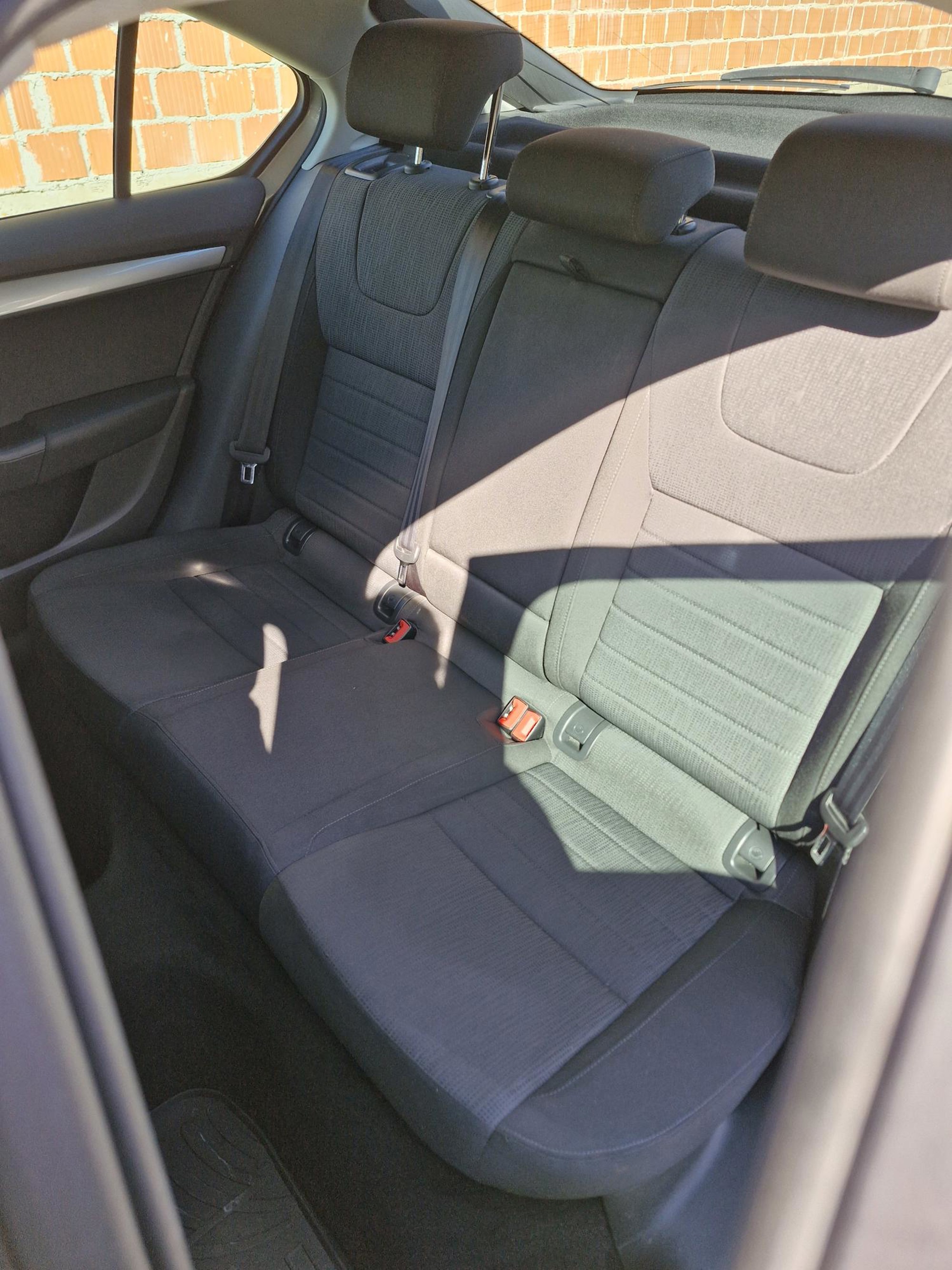 Škoda Octavia Style 1.6 TDI, fotografija 9