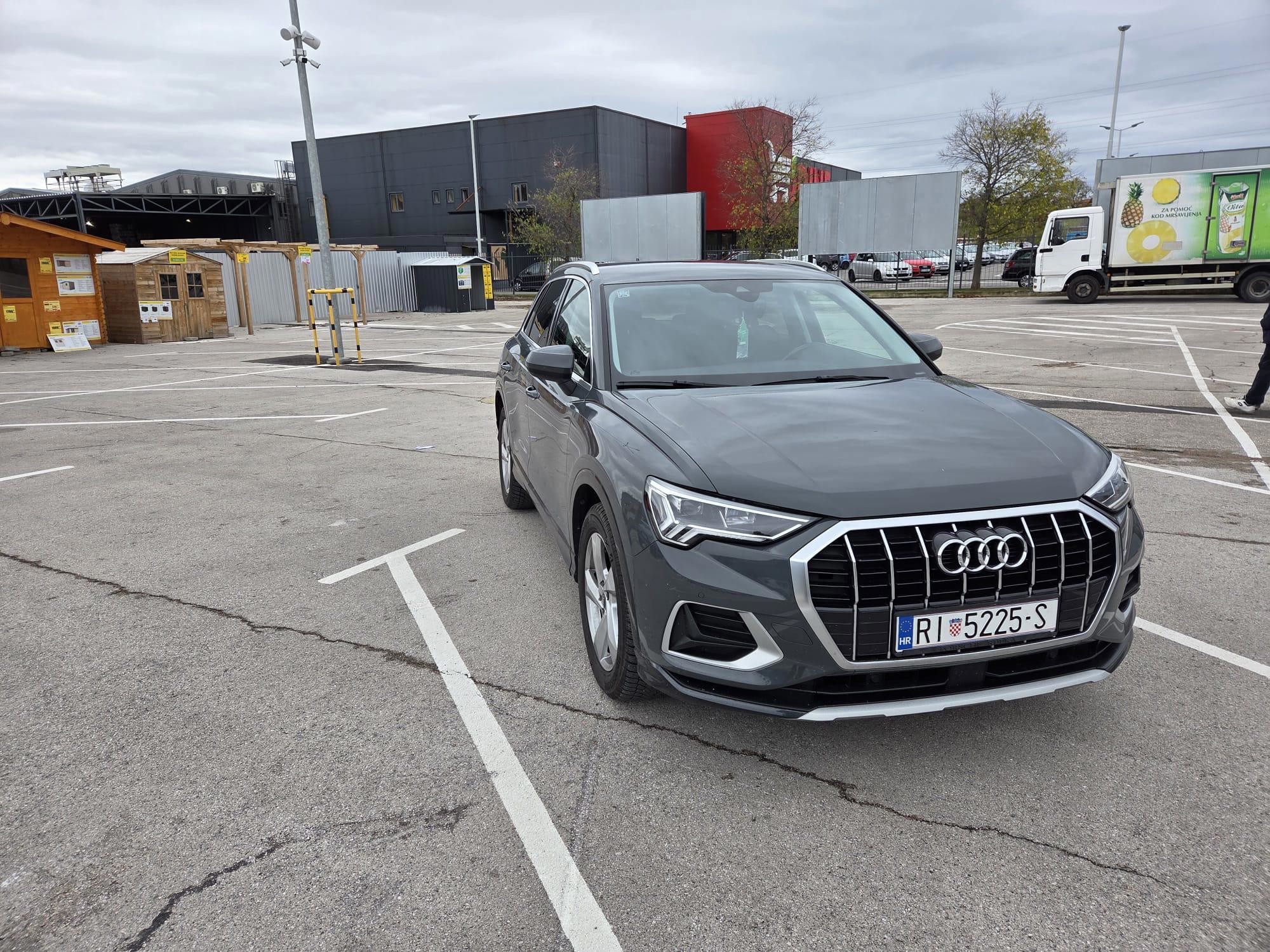 Audi Q3 35TDI S tr Advanced + 2022. god, tvorničko jamstvo, automatik, dvozonska klima, fotografija 2