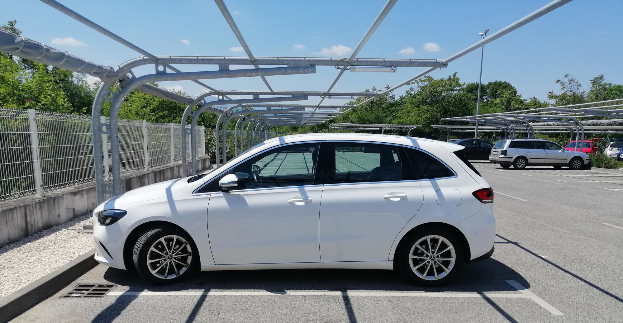MERCEDES-BENZ B 180*PROGRESSIVE*, fotografija 3