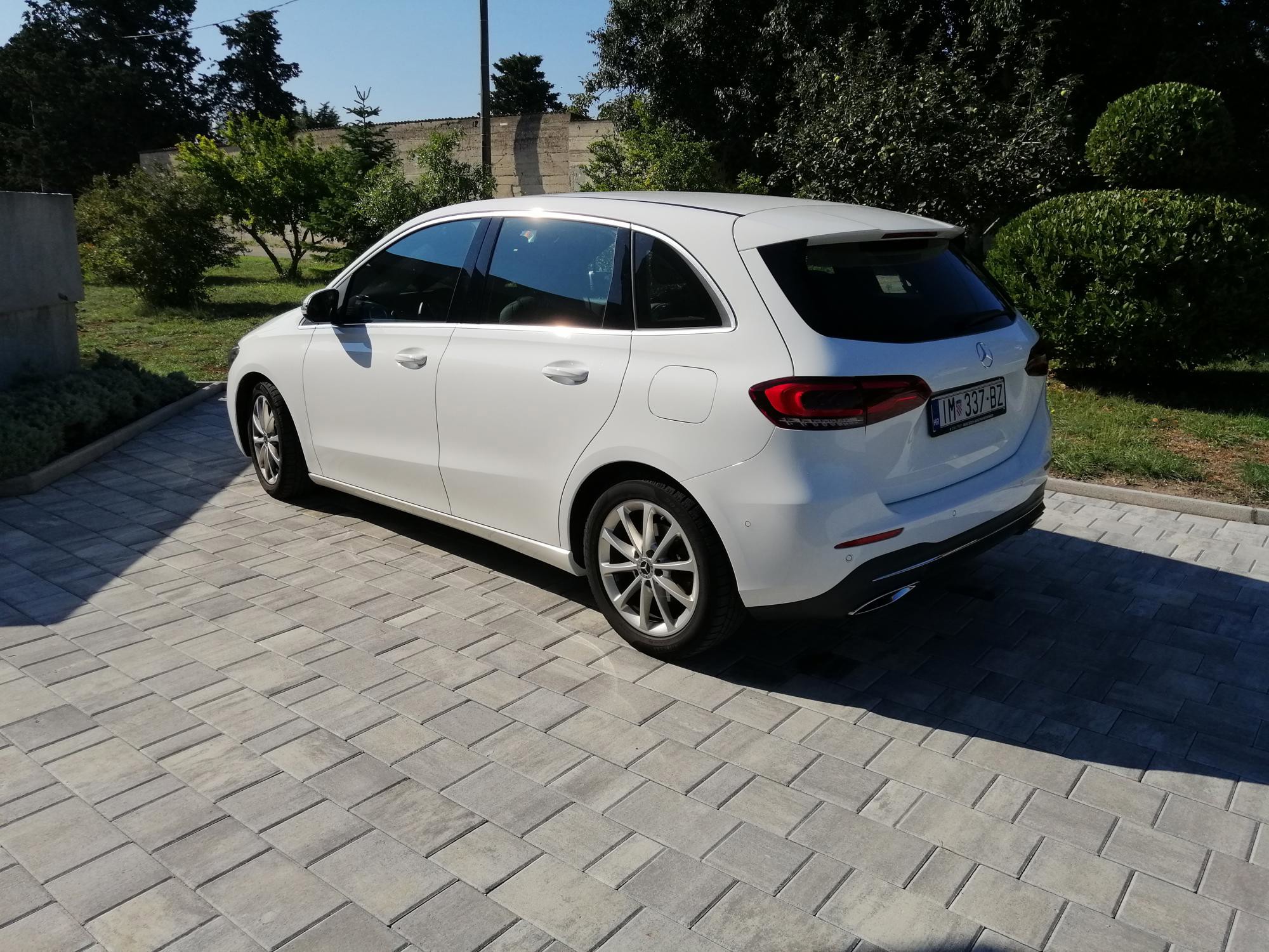 MERCEDES-BENZ B 180*PROGRESSIVE*, fotografija 2