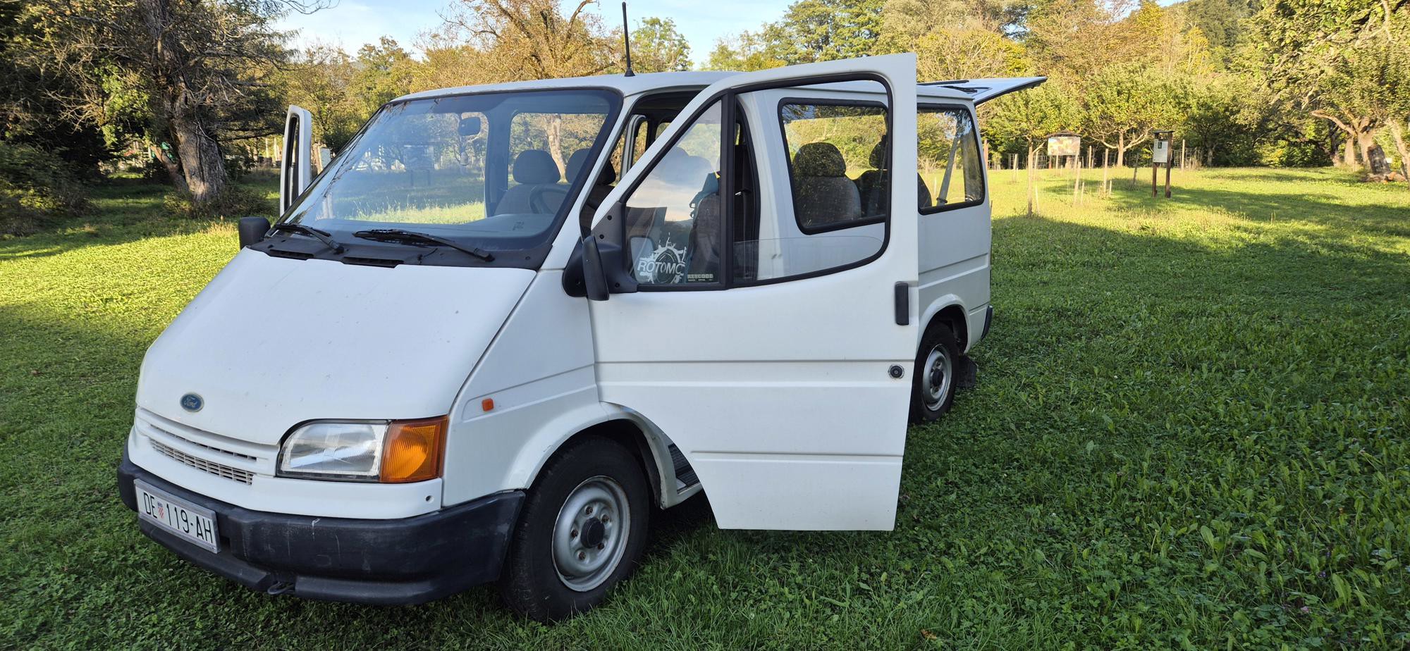 Ford transit kombi putnički 2,5 D 8+1 , 1992.g. reg 3.27. odličan za svoje godište, fotografija 2