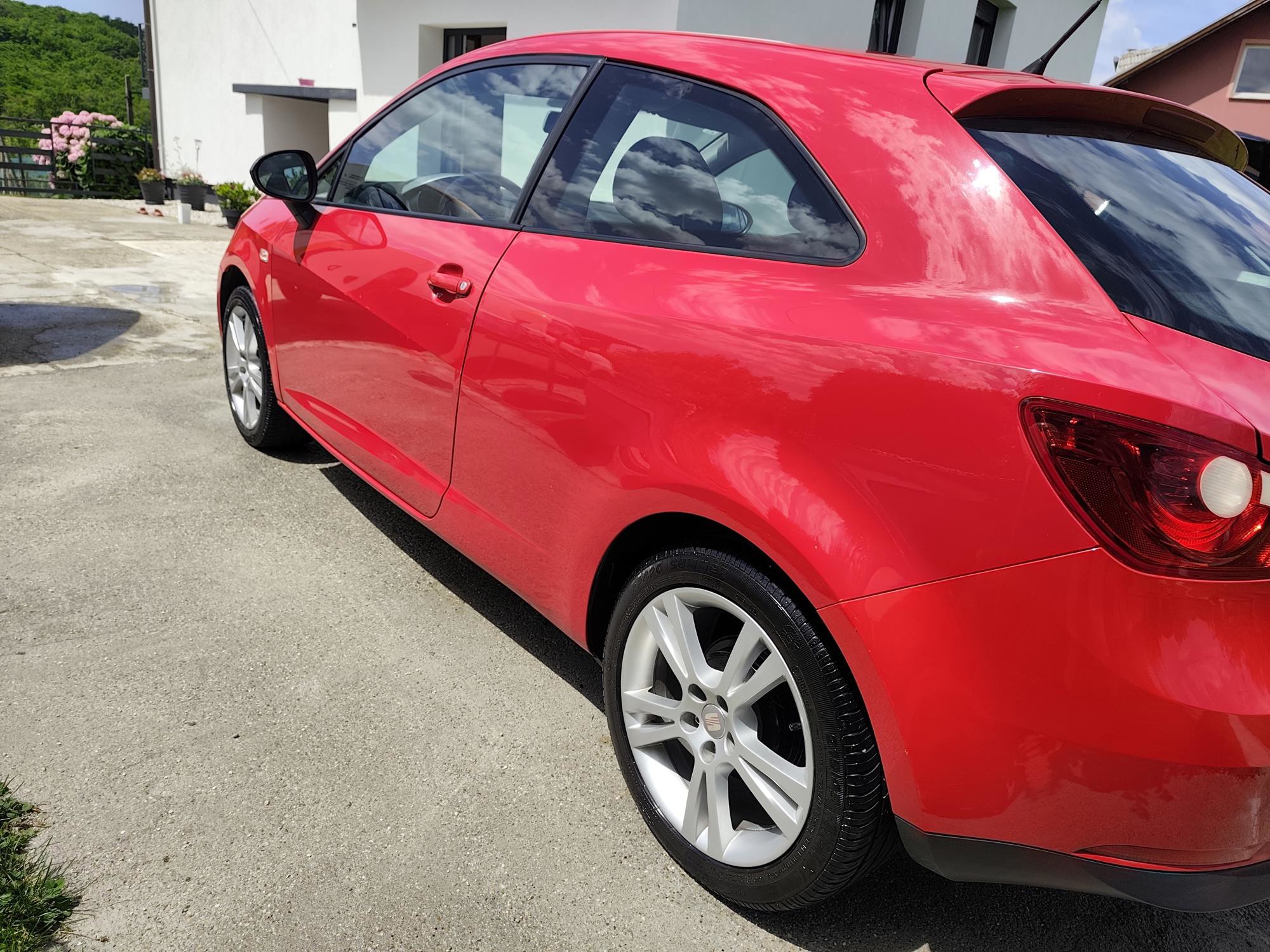 Seat Ibiza 1.4 16v! Tvornički plin! 1.vlasnik!, fotografija 4