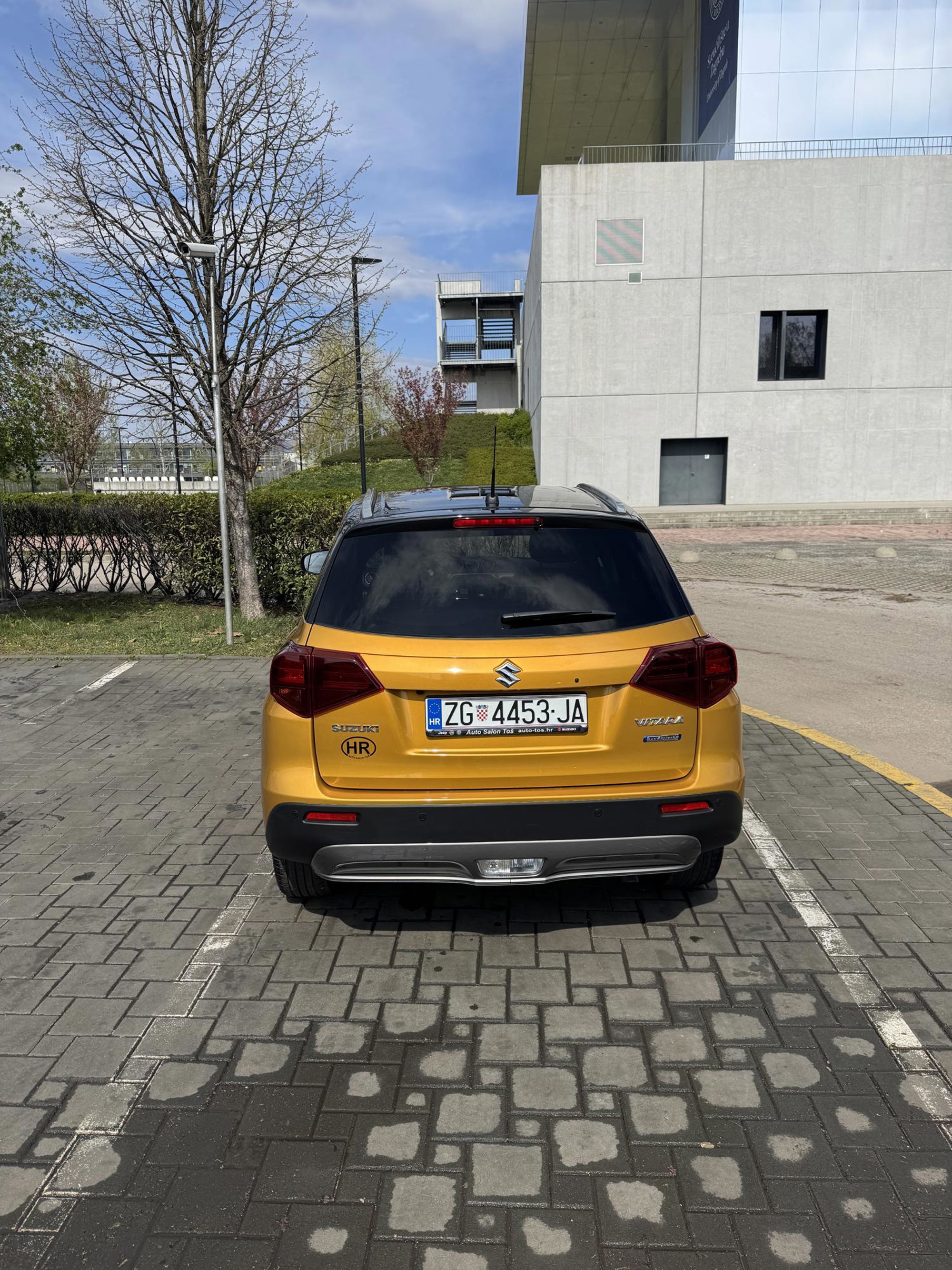 Suzuki Vitara 1.4. HYB GLX+ AAC ELEGANCE +, fotografija 2
