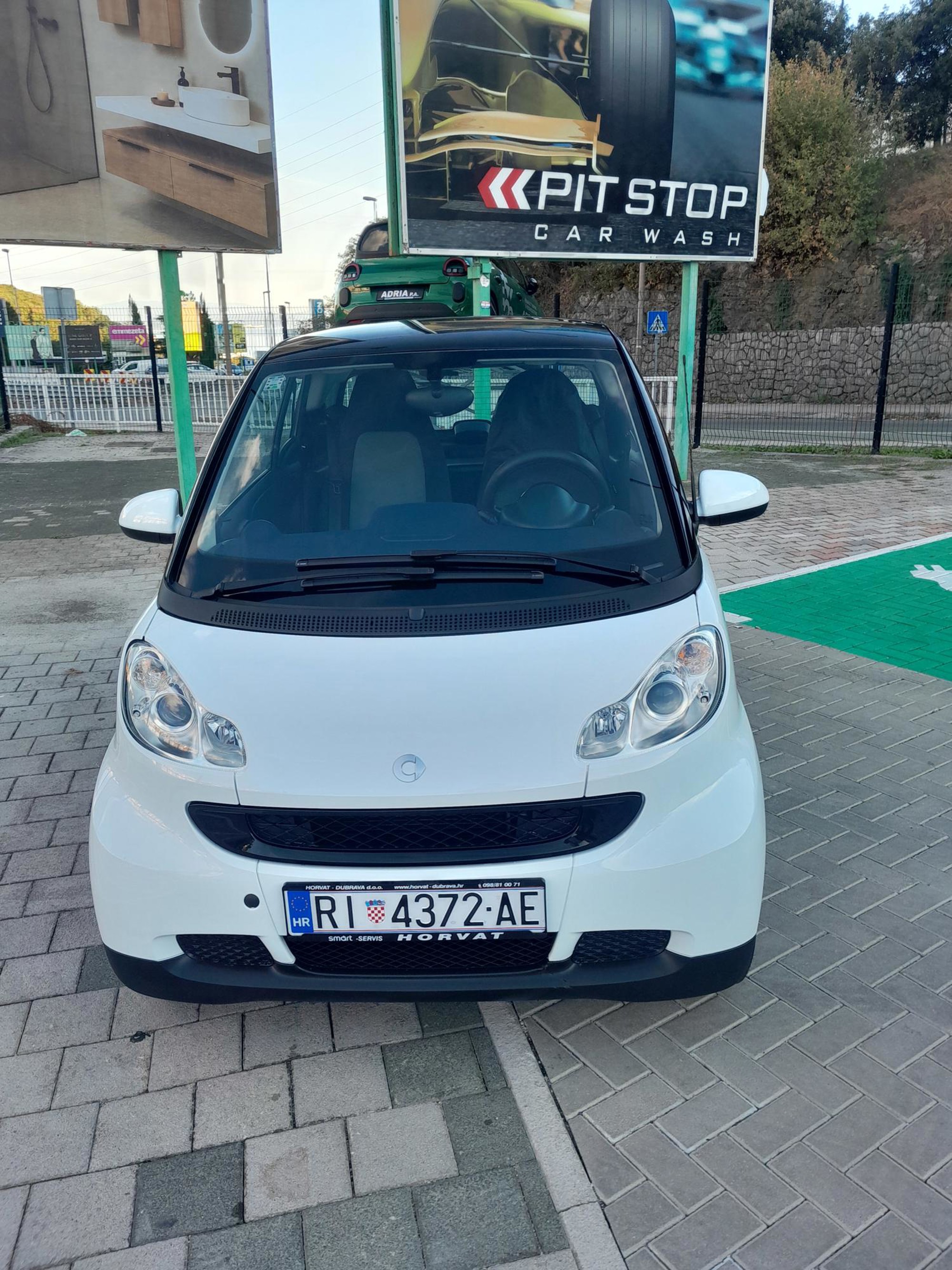 Smart 451mhd 2012, pogled izvana - slika 1