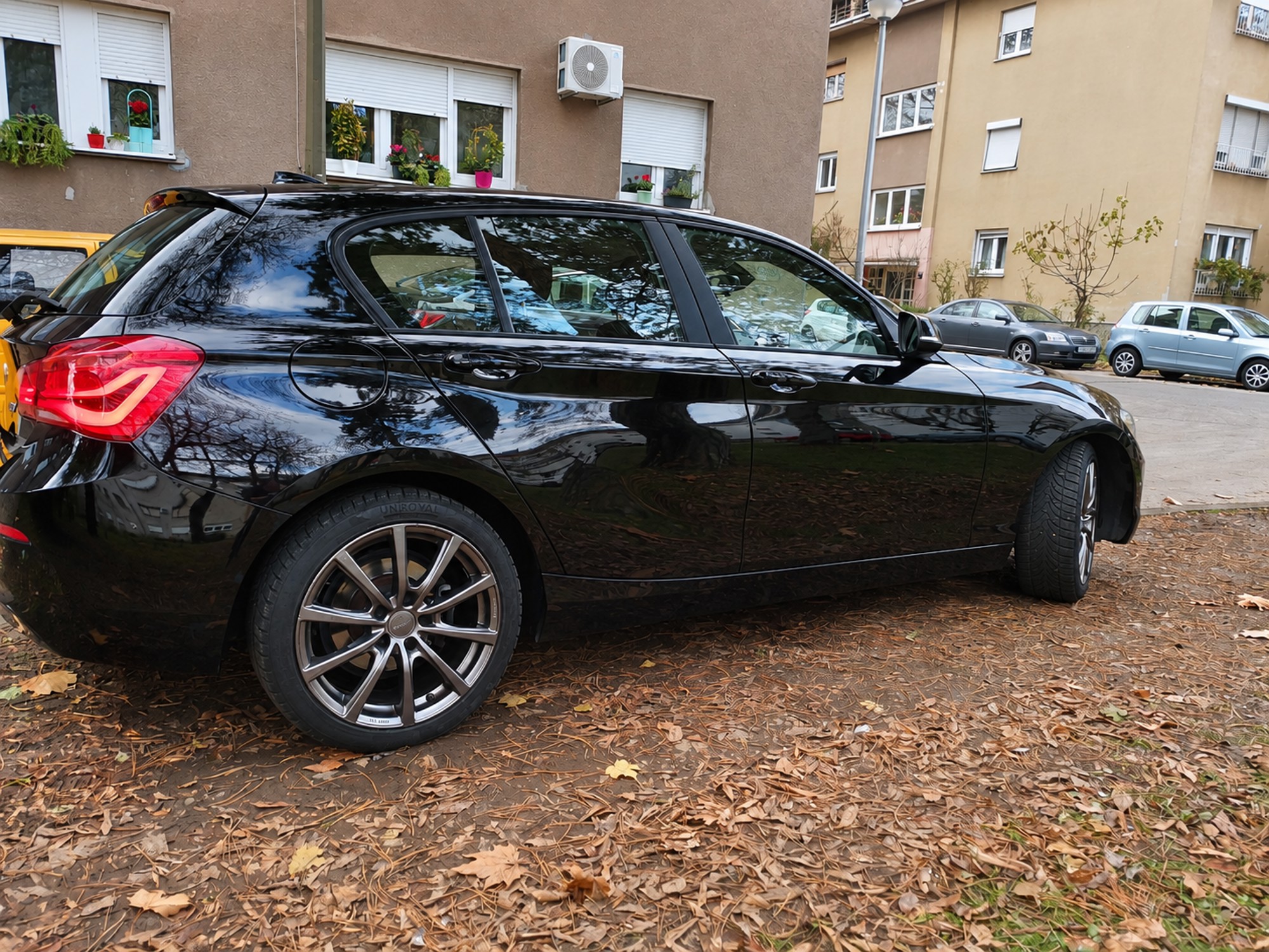 BMW 118i 136 KS | 2018. | 136.528 km | reg. 03/2027, fotografija 3