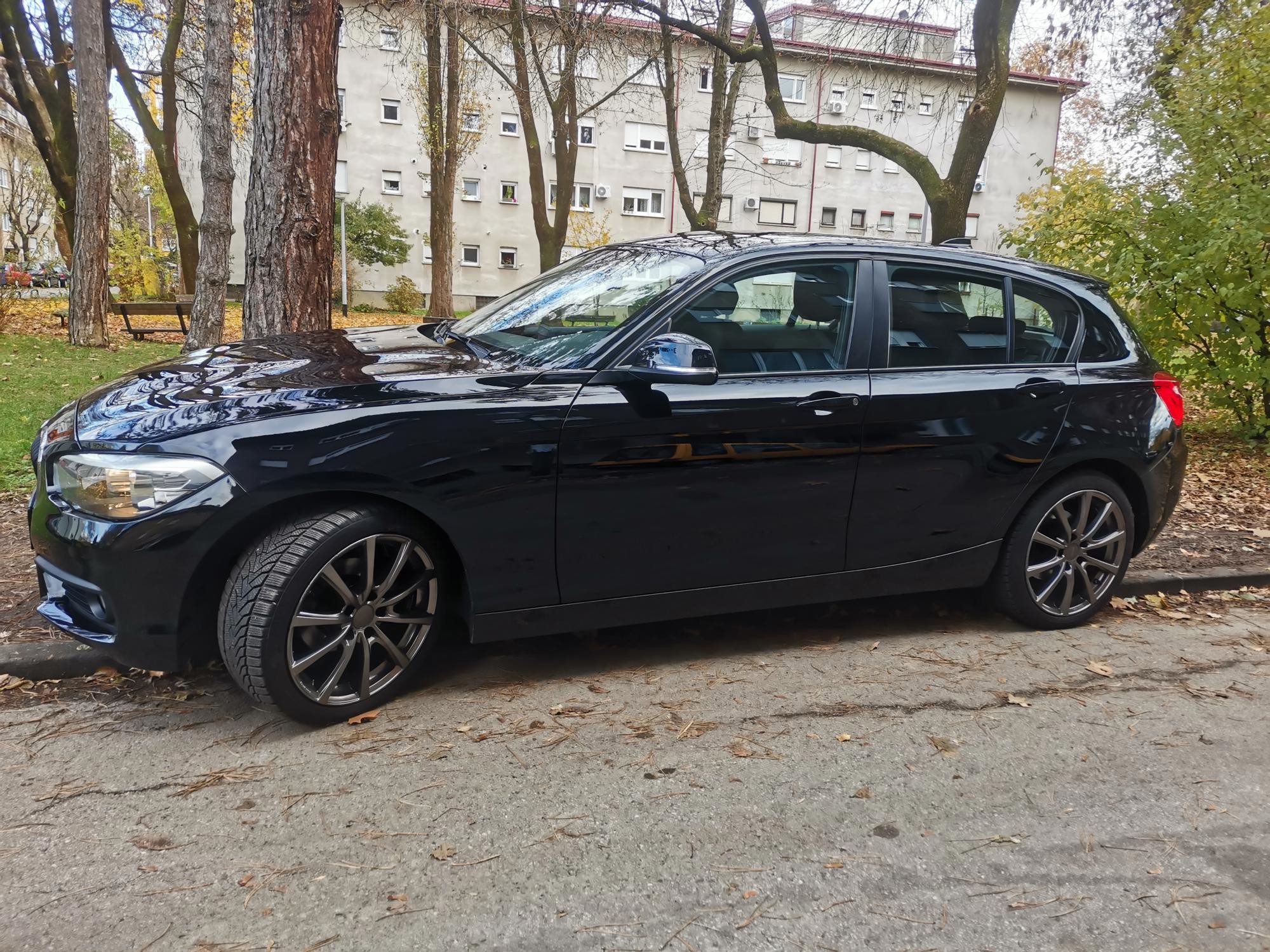BMW 118i 136 KS | 2018. | 136.528 km | reg. 03/2027, fotografija 2