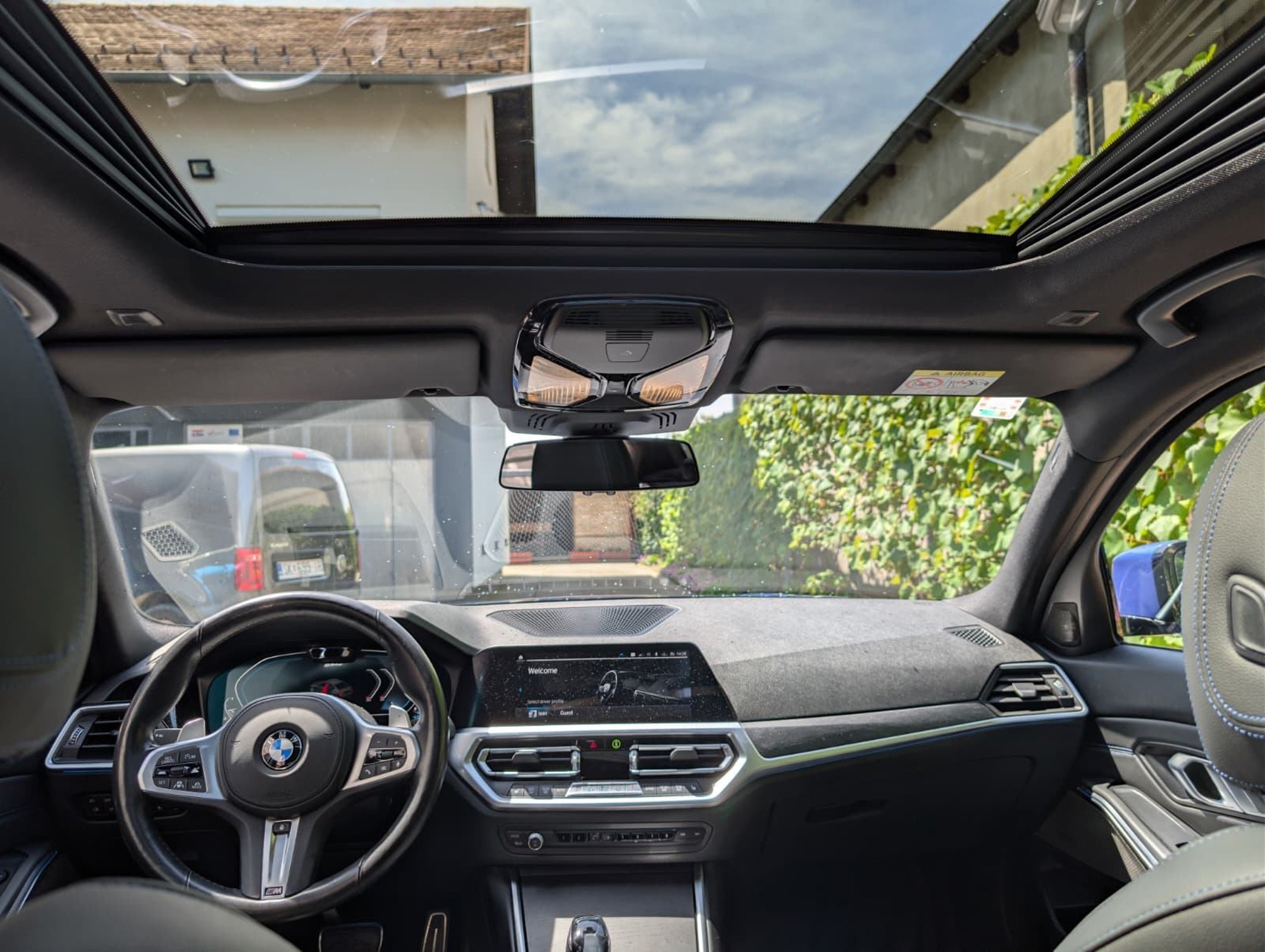 BMW 330e, M Sport, Laser, H&K, 19", Big Navi, fotografija 6