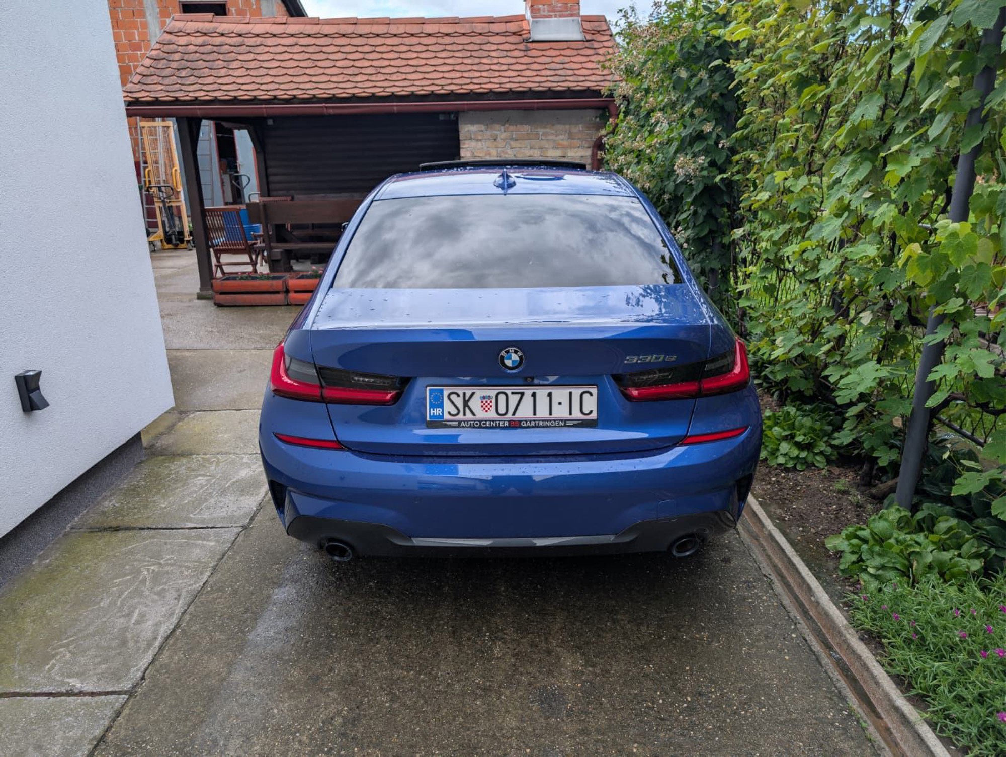 BMW 330e, M Sport, Laser, H&K, 19", Big Navi, fotografija 5