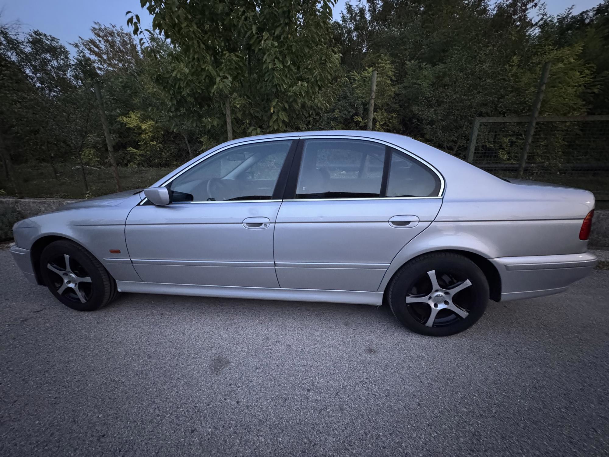 BMW E39 520D, fotografija 3