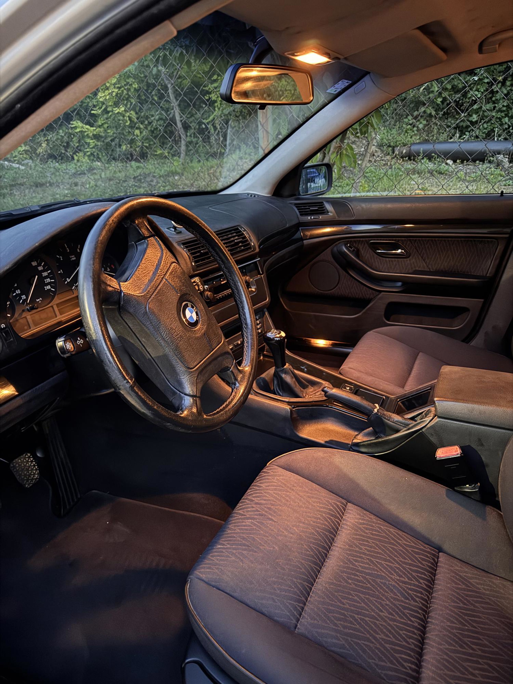 BMW E39 520D, fotografija 13