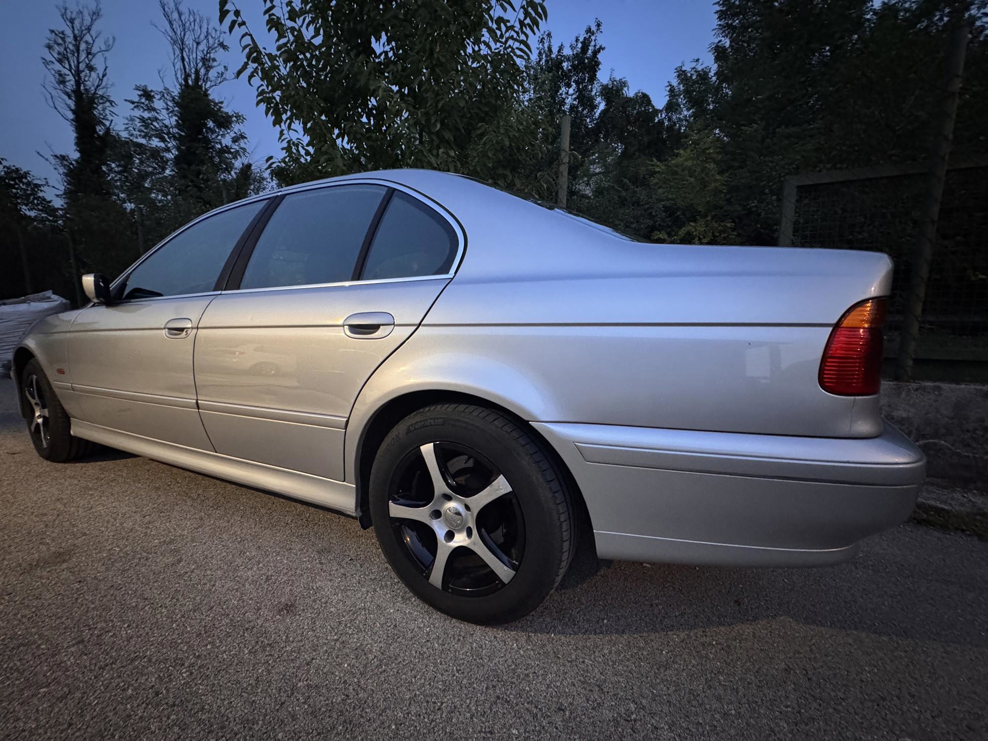 BMW E39 520D, fotografija 10