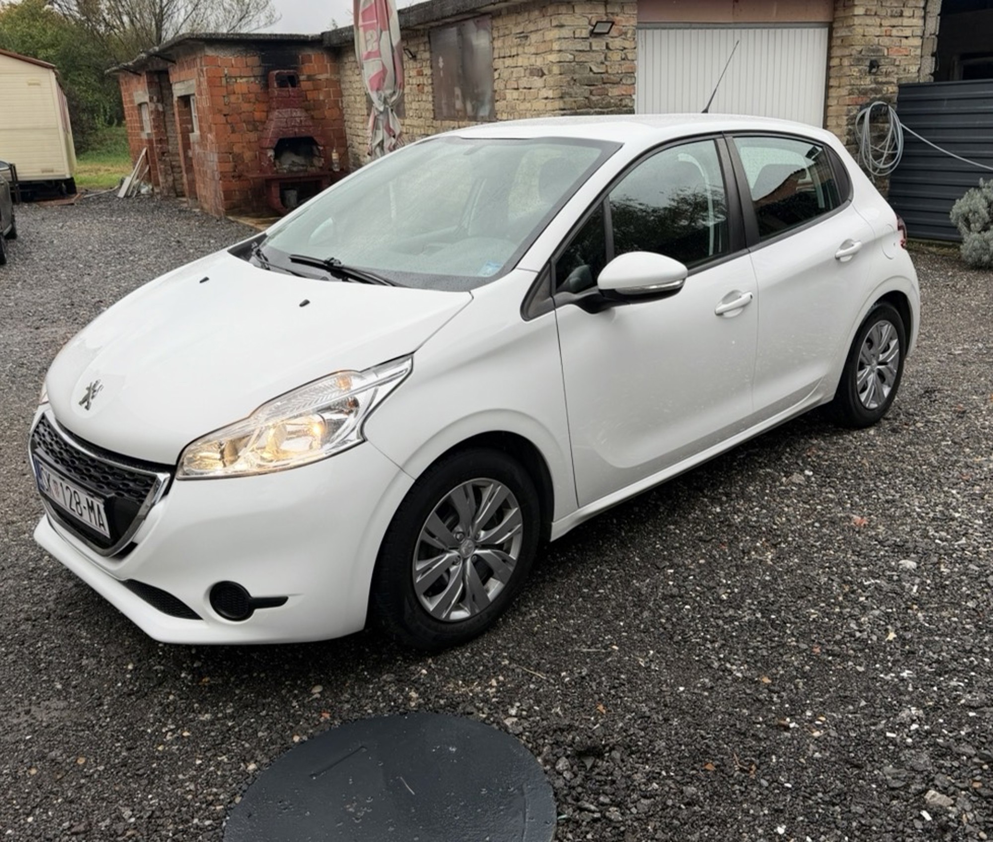 💥 Peugeot 208 1.2 PureTech + LPG (2012.) – REG. 3/2027. / BEZ ULAGANJA 💥, fotografija 5
