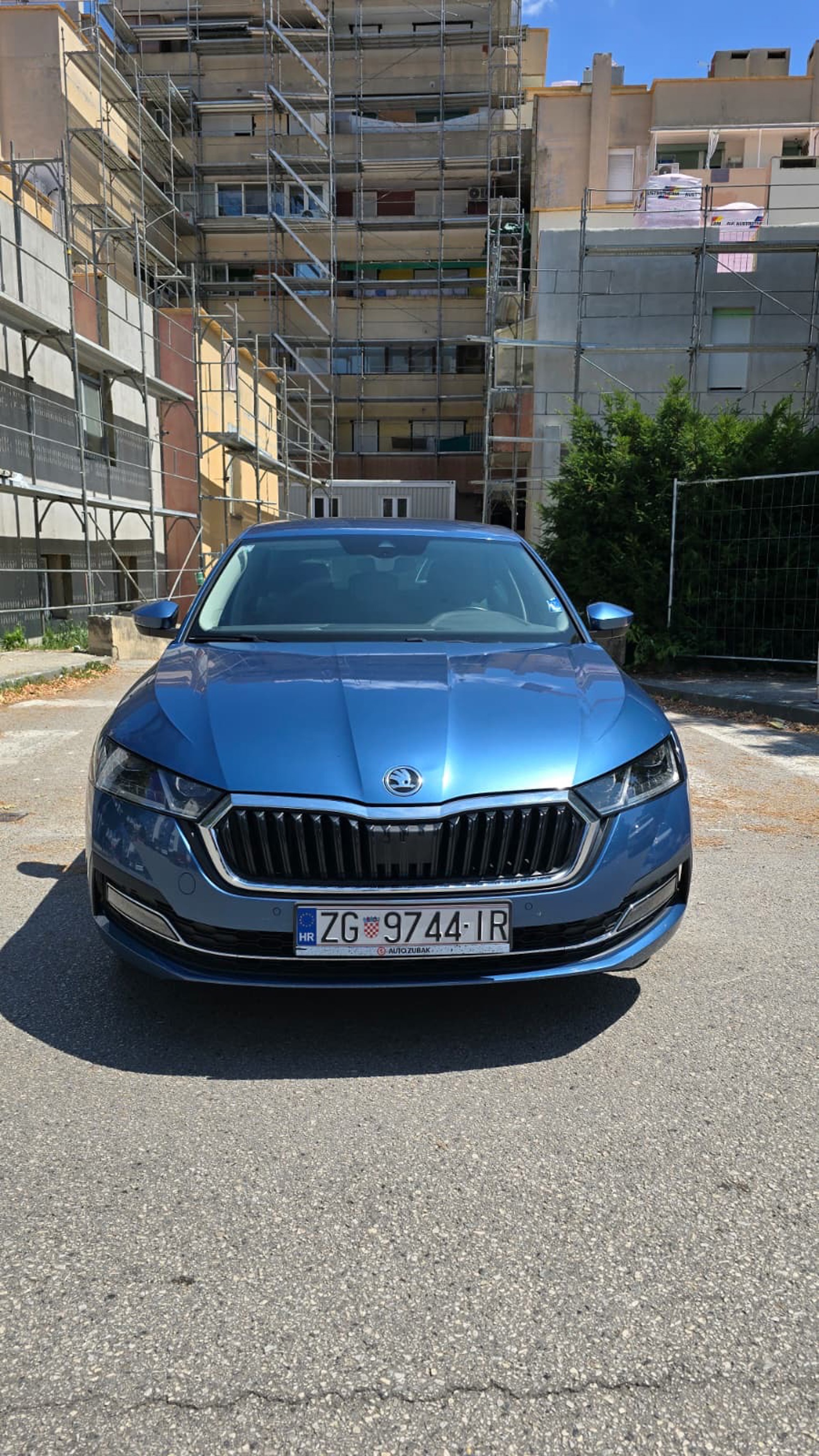 Škoda Octavia 2.0, style oprema, reg 5/27, 2 seta guma!, fotografija 2